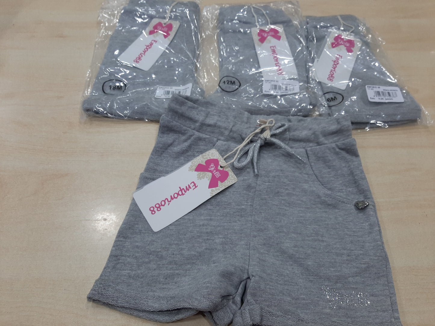 Pantaloncini bambini a 3 euro