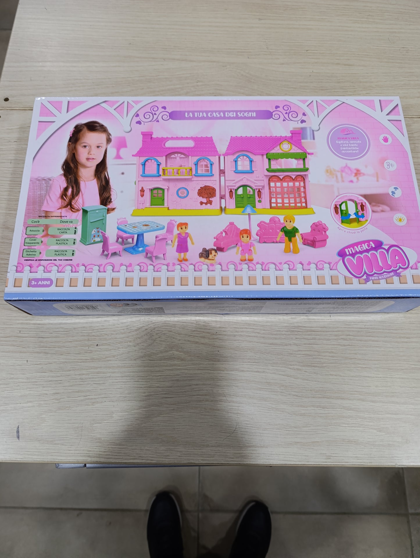 Magica Villa - Casetta delle Bambole con Accessori - La Casa dei Sogni 3+ Anni