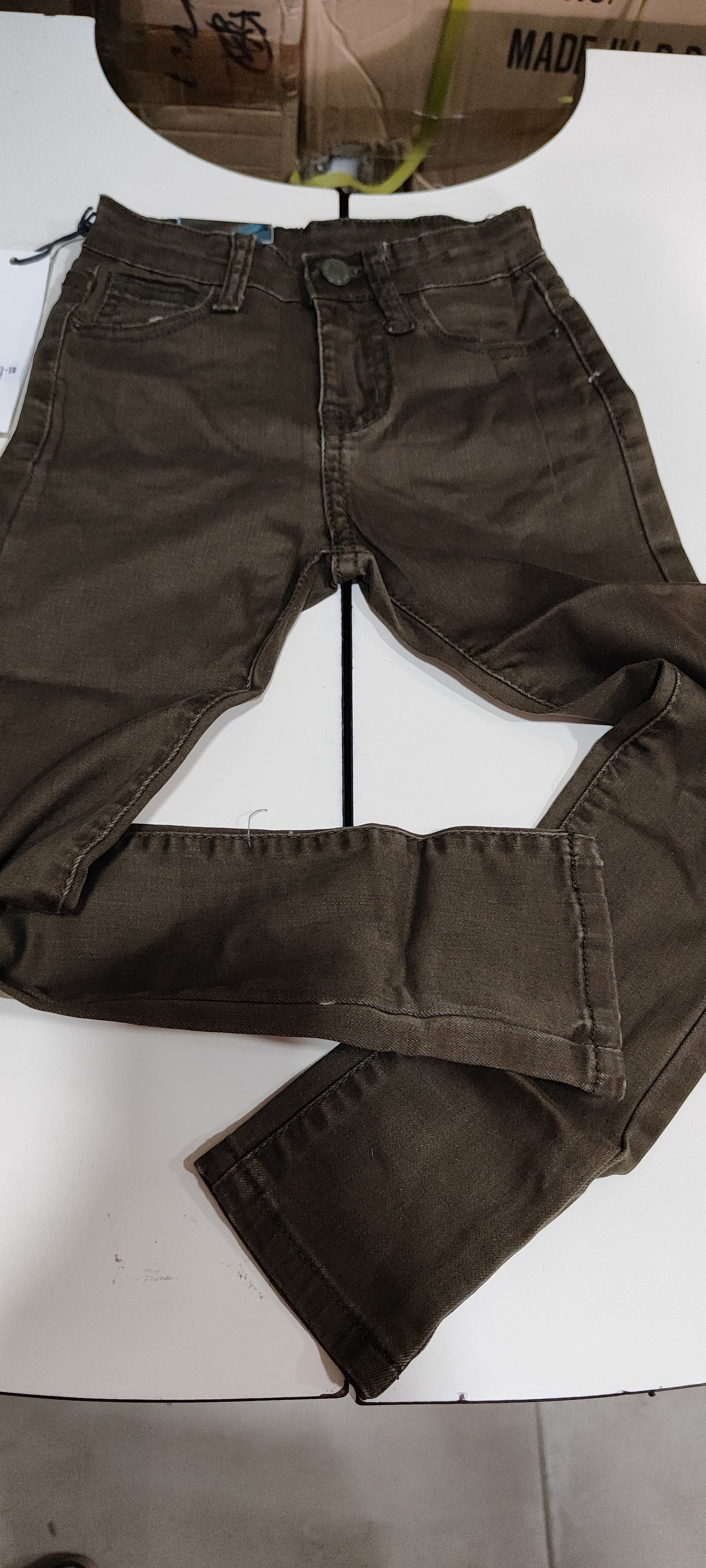 Jeans bimbo a 3 euro