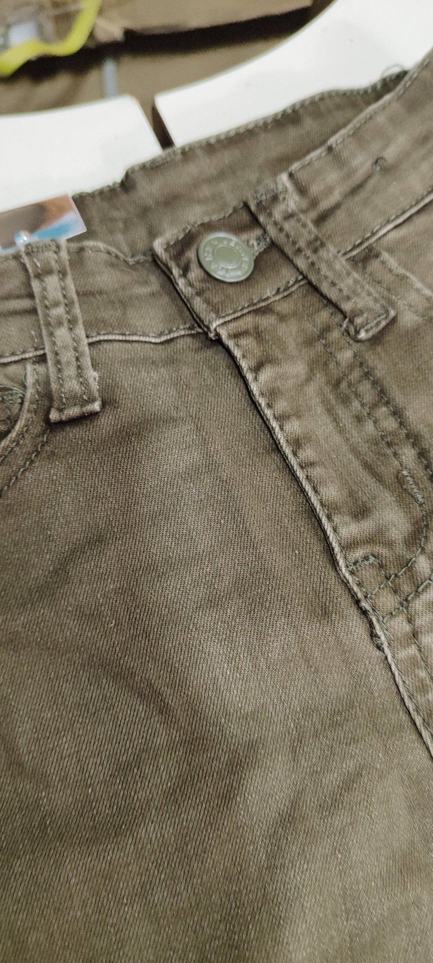 Jeans bimbo a 3 euro