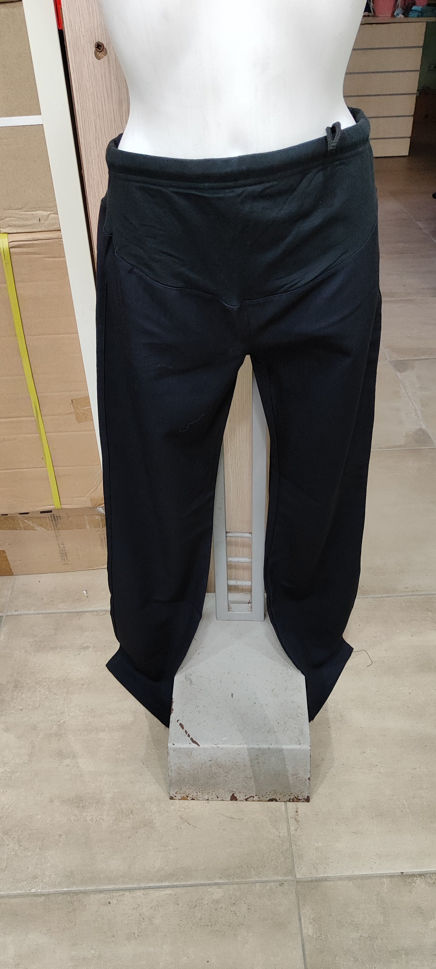 Pantaloni donna