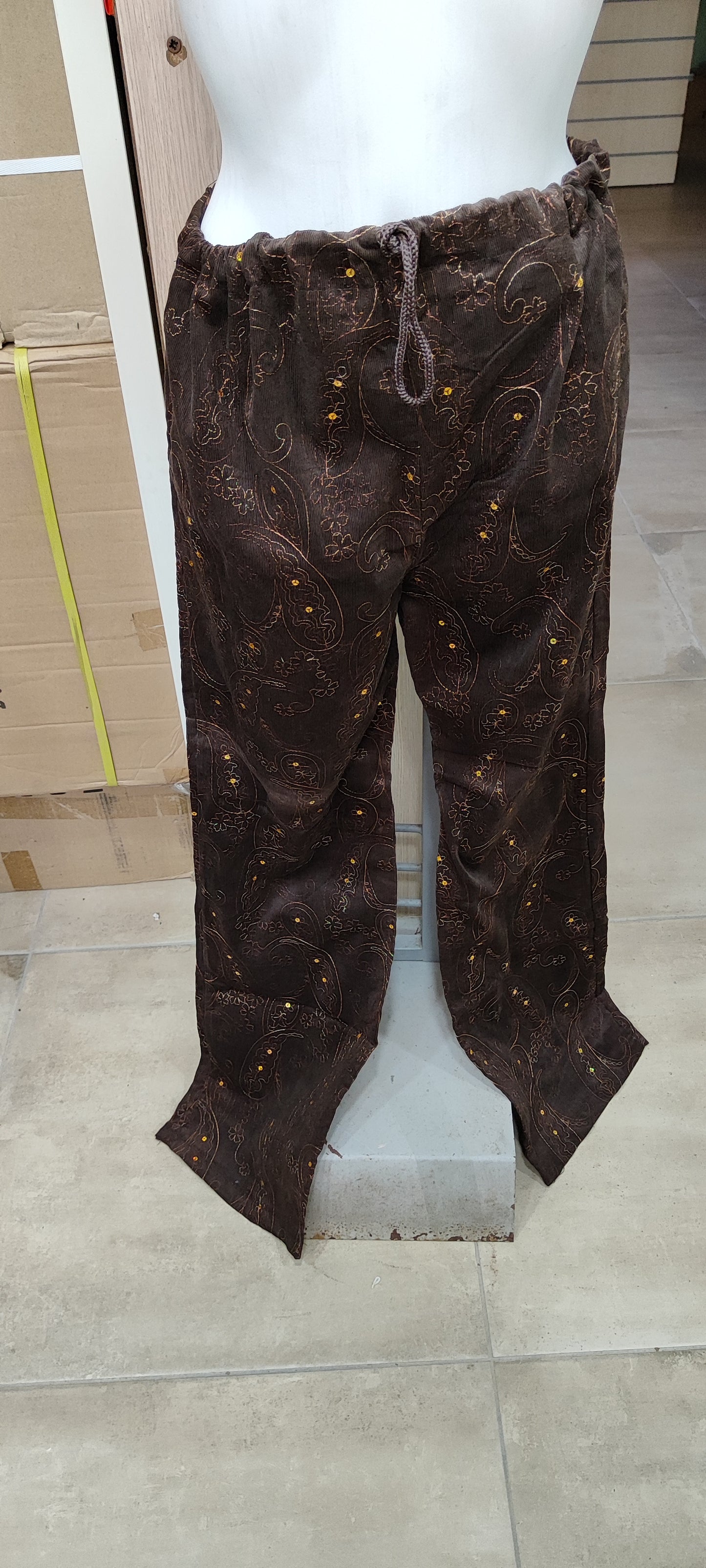 Pantaloni donna