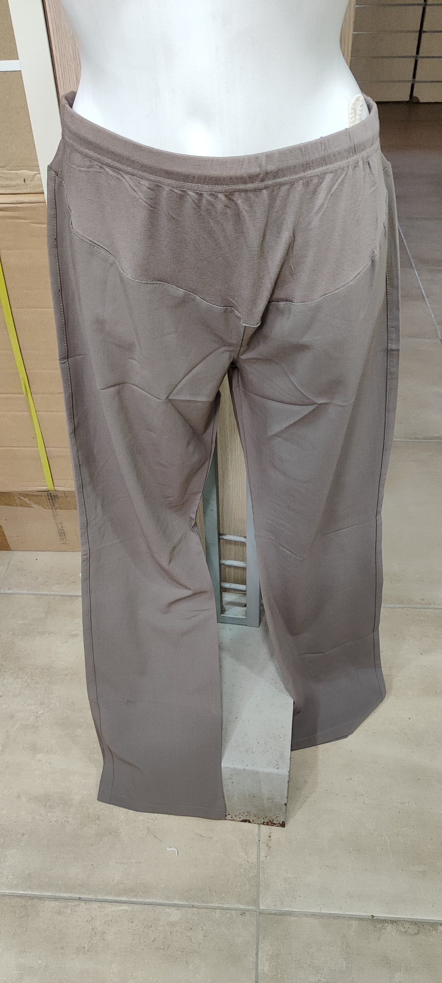 Pantaloni donna