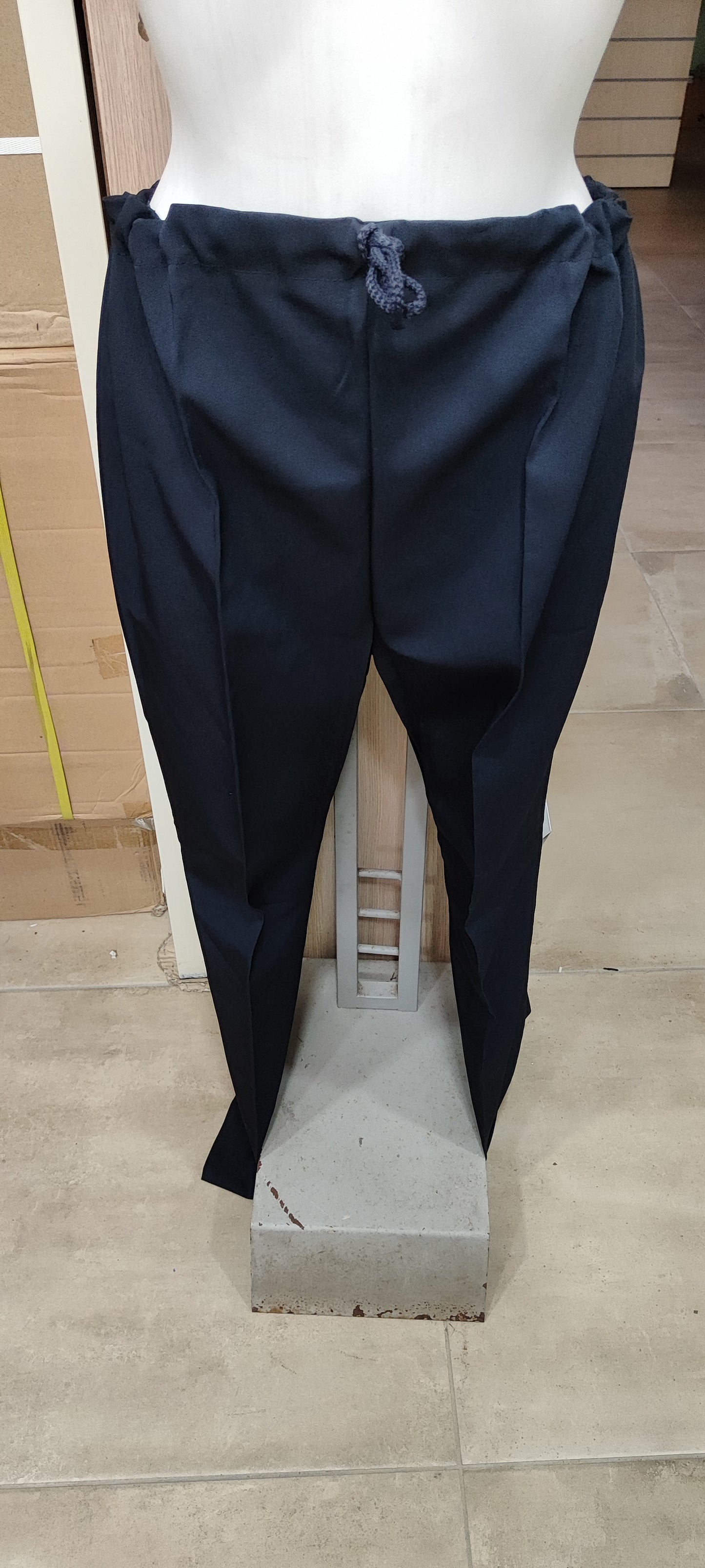 Pantaloni donna