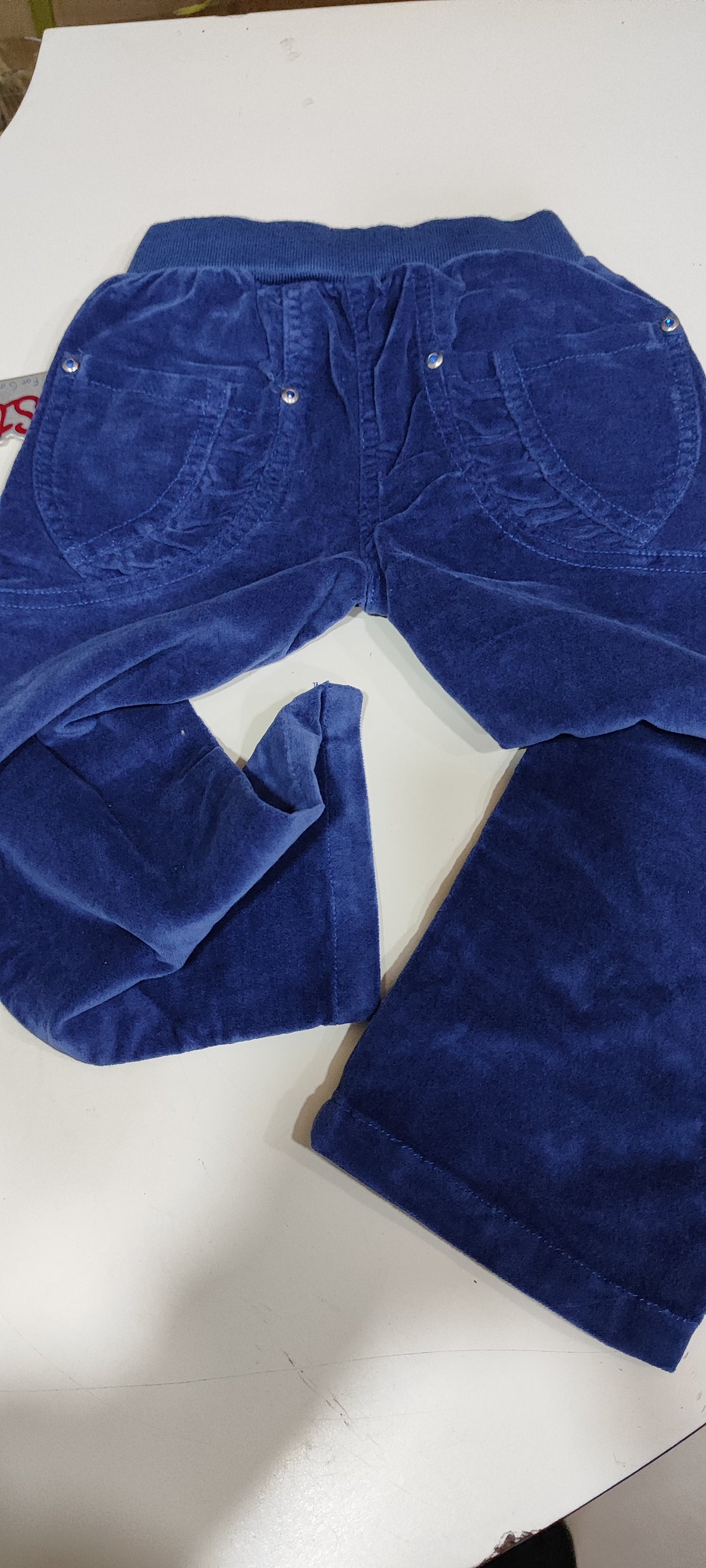 Pantalone bimba a 2 euro