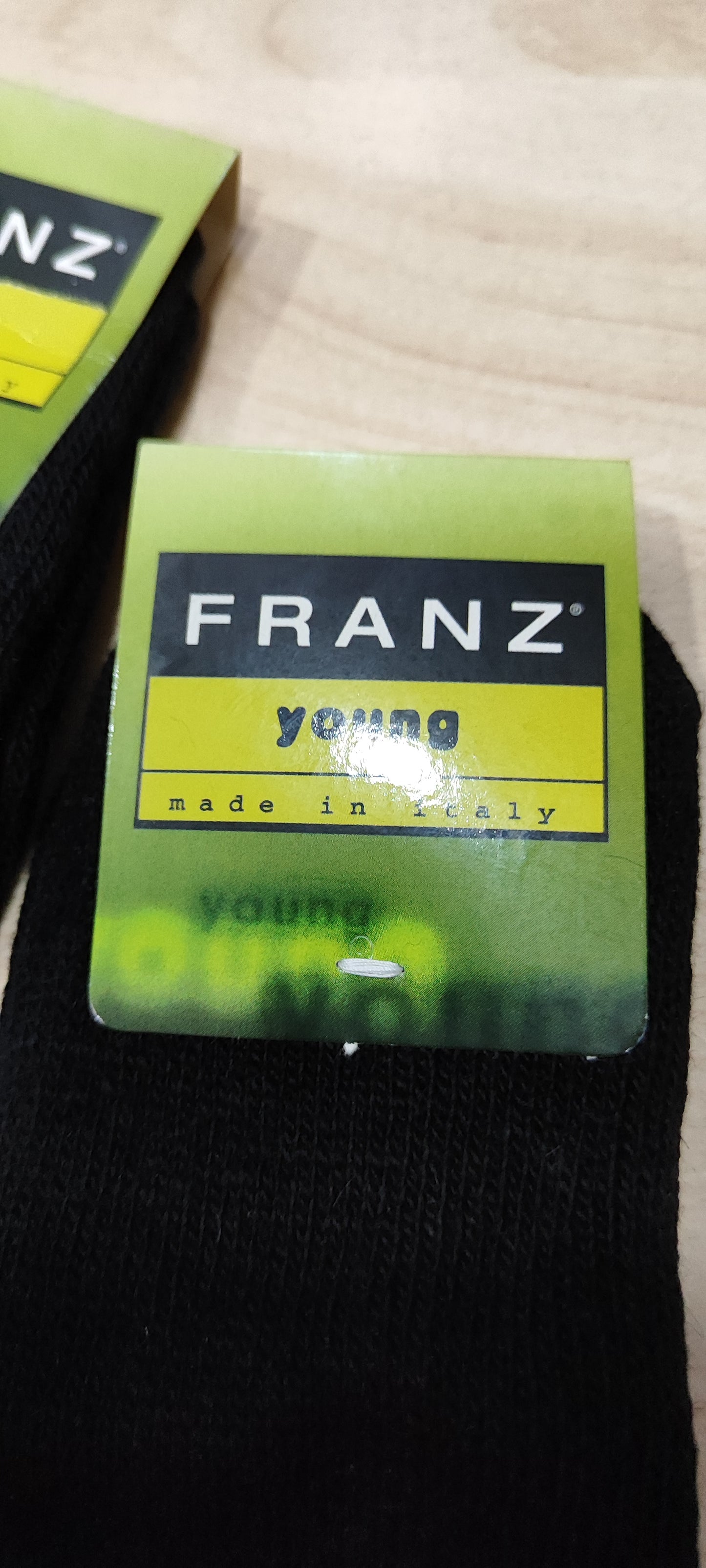Tris calzini donna a 1 euro