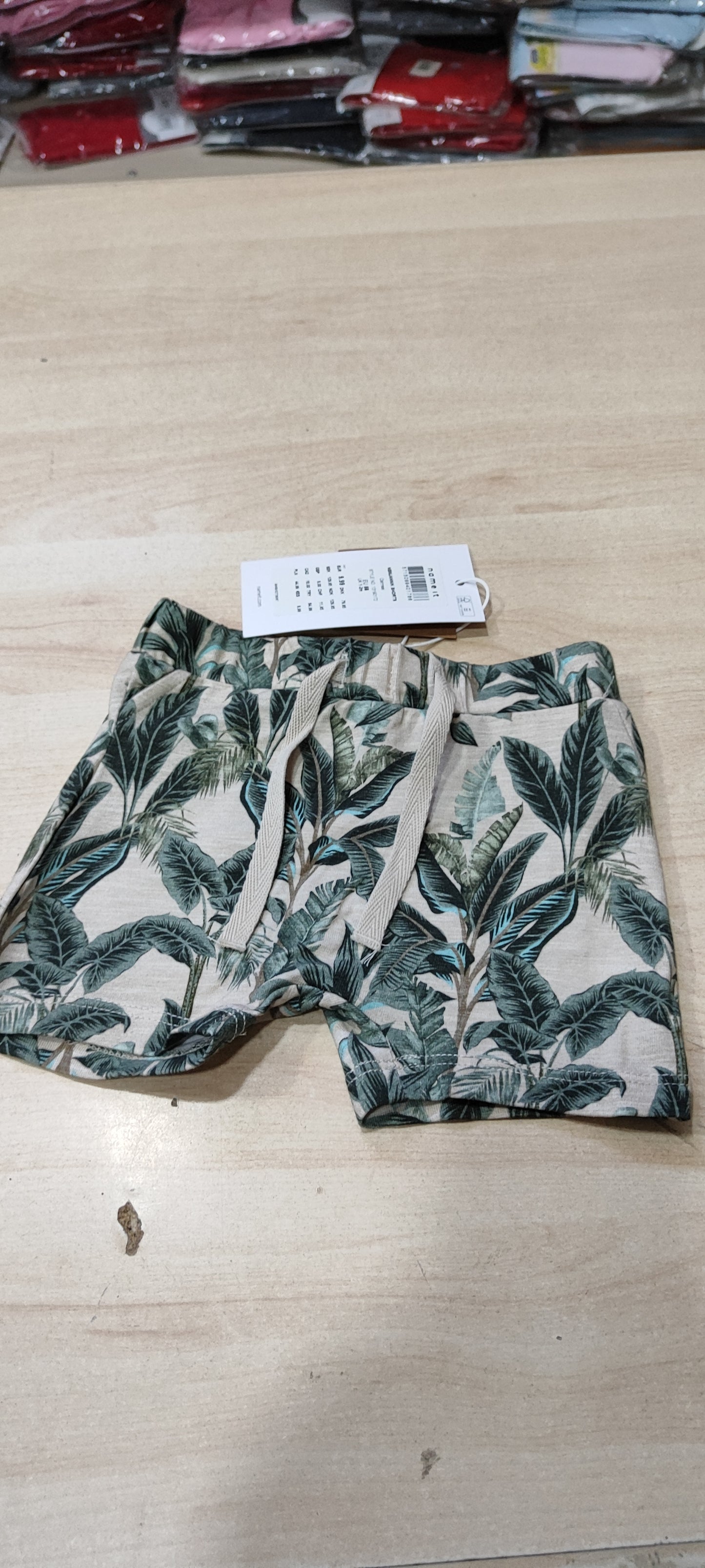 Pantaloncini bambini a 3 euro