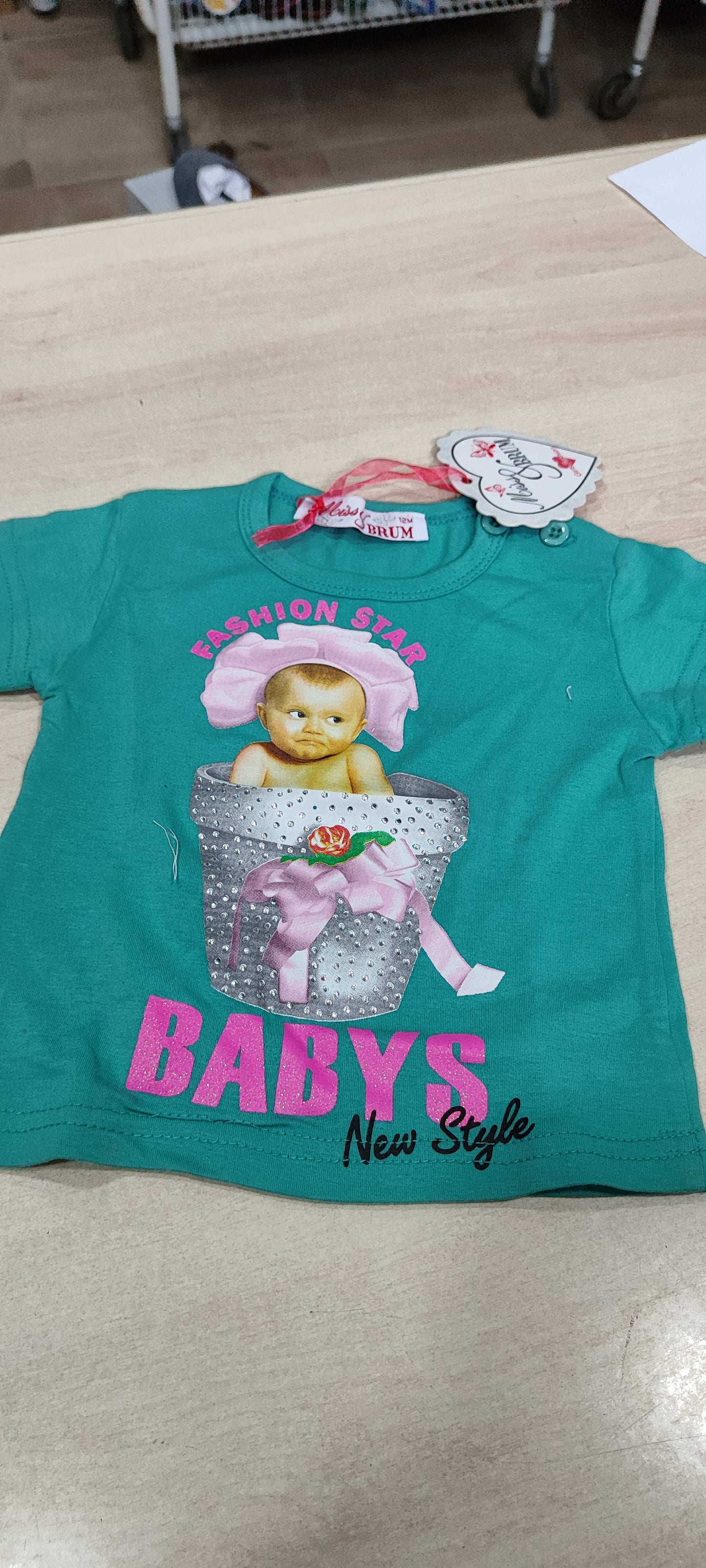 Offertissima sttimanale  magliette bimbi e neonati a 1,50 in sottocosto
