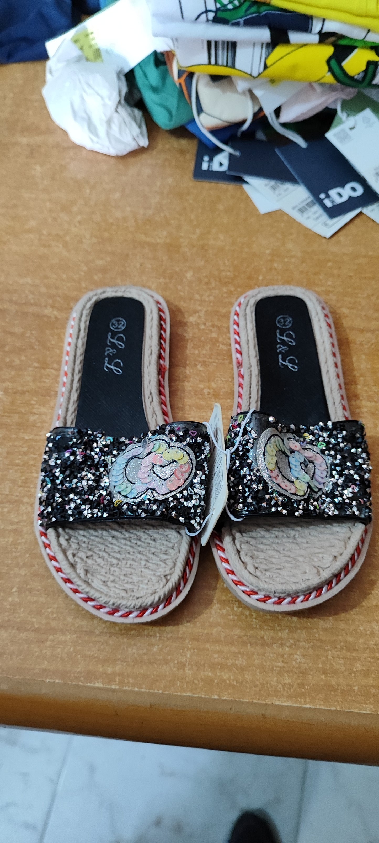 Pantofole brillantini bimbi a 1,80
