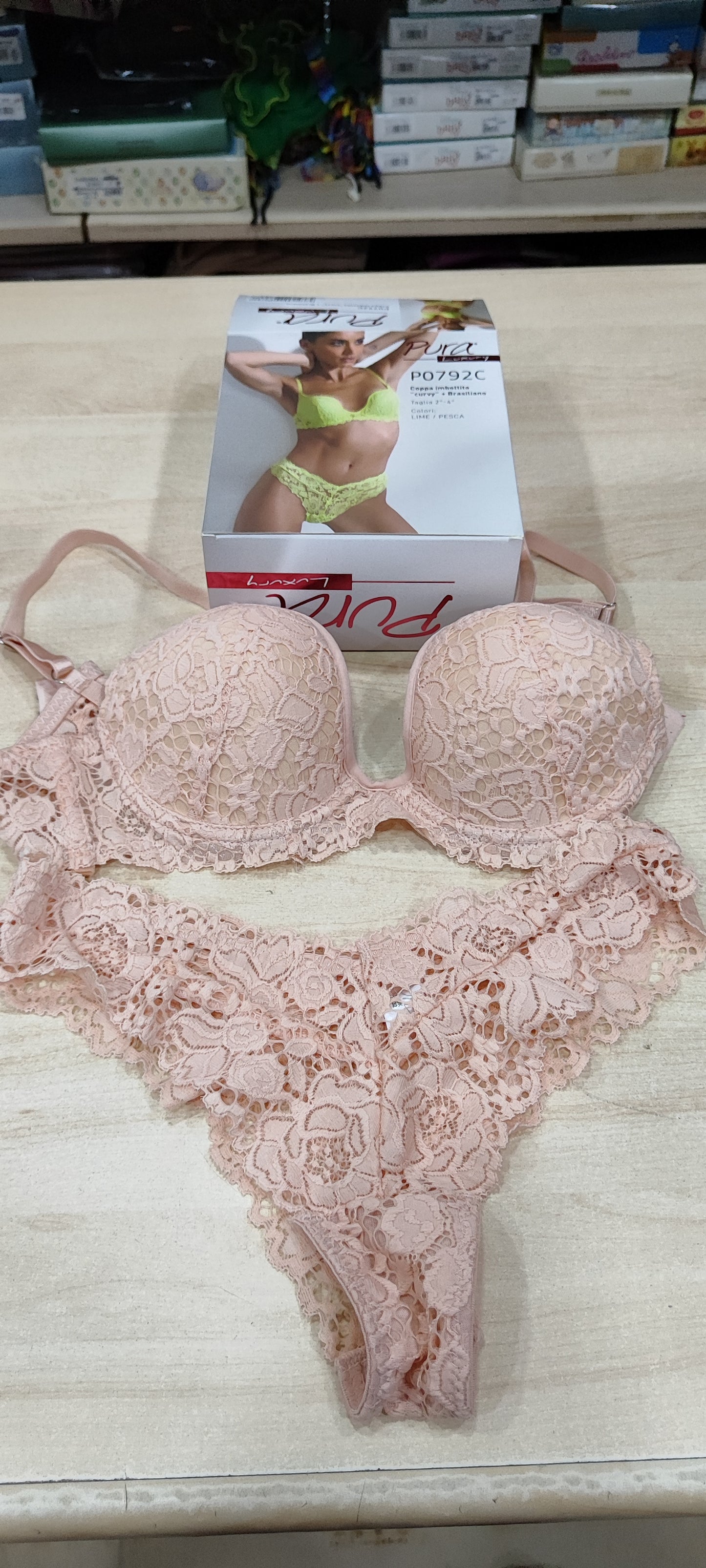 Coordinati intimi body e vestitini firmati a 4,50