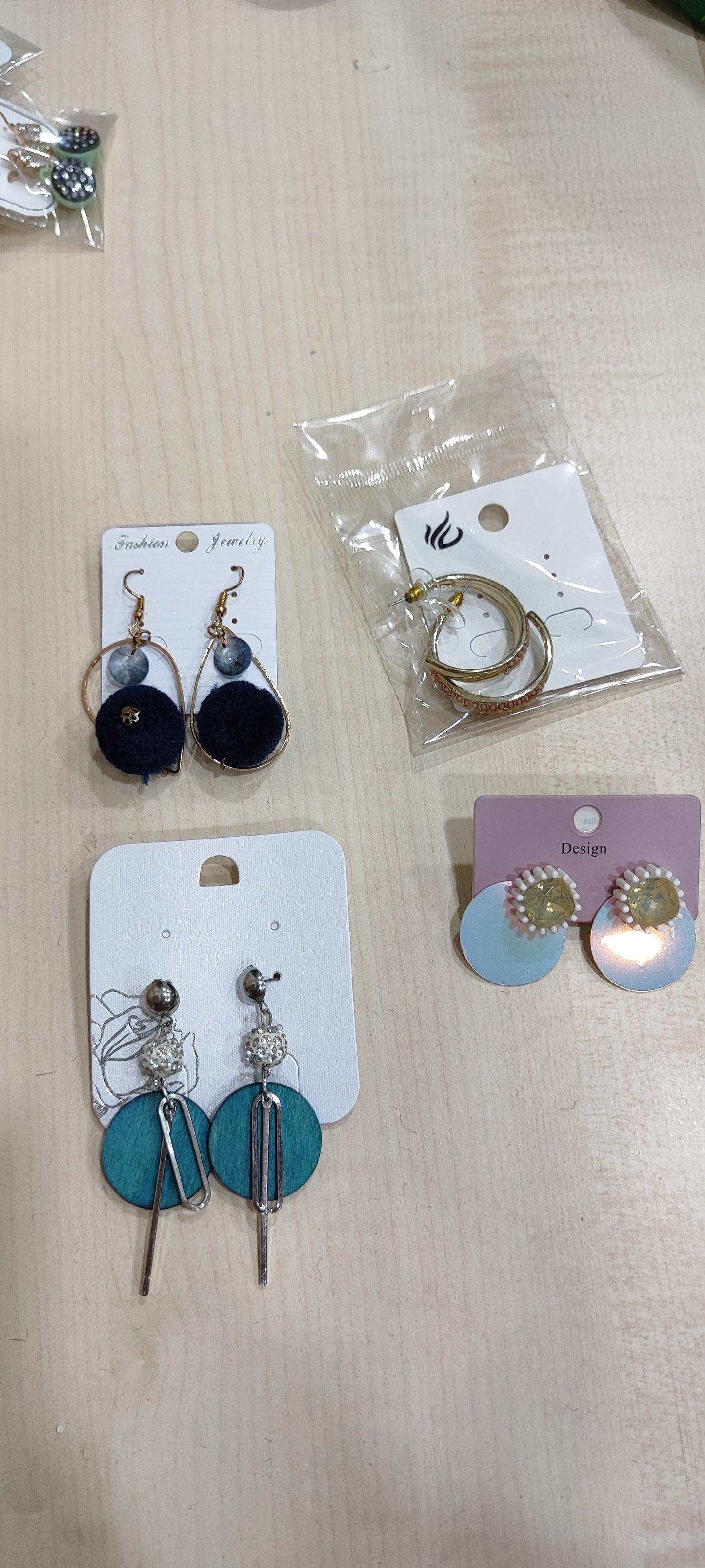 Orecchini donna collezione estate a 0,35 centesimi