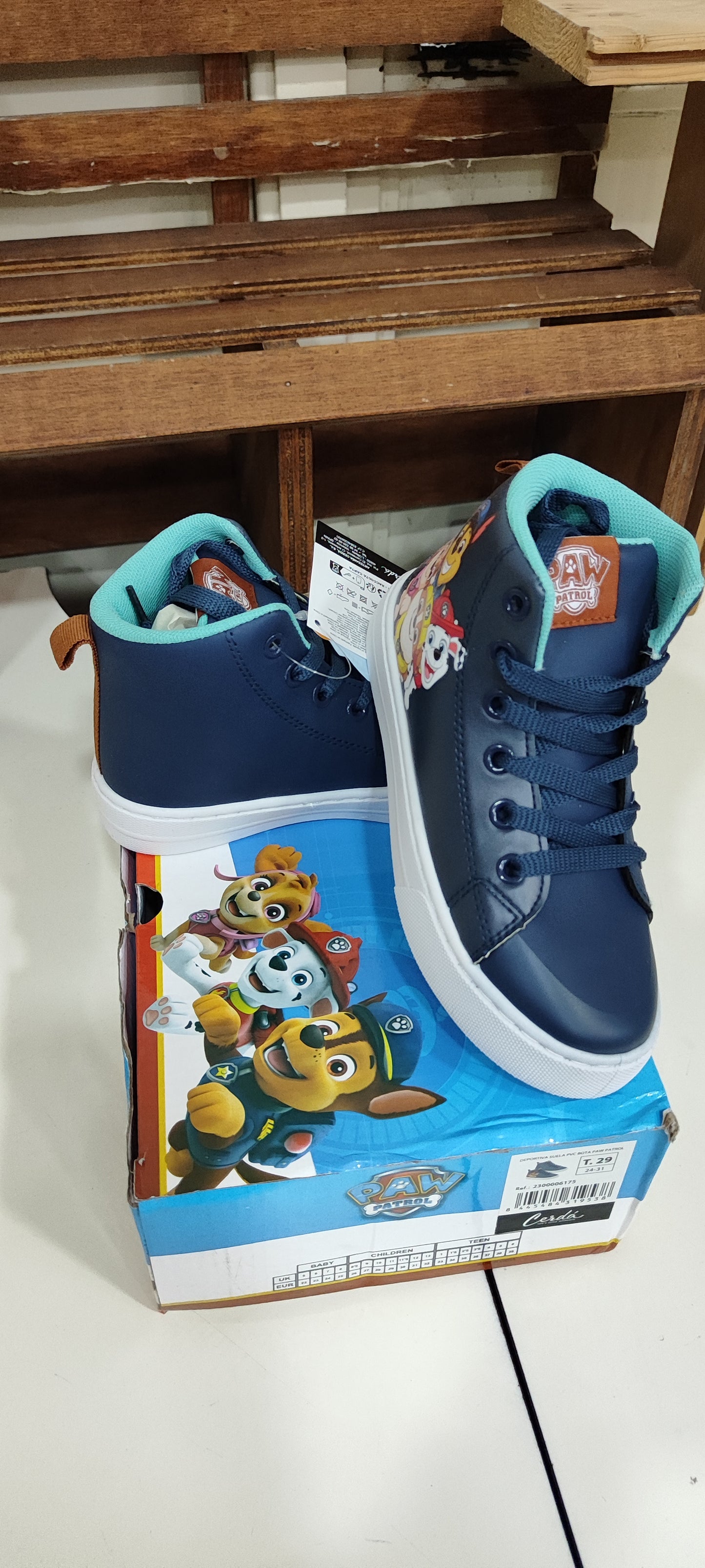Scarpe bimbi a 5 euro