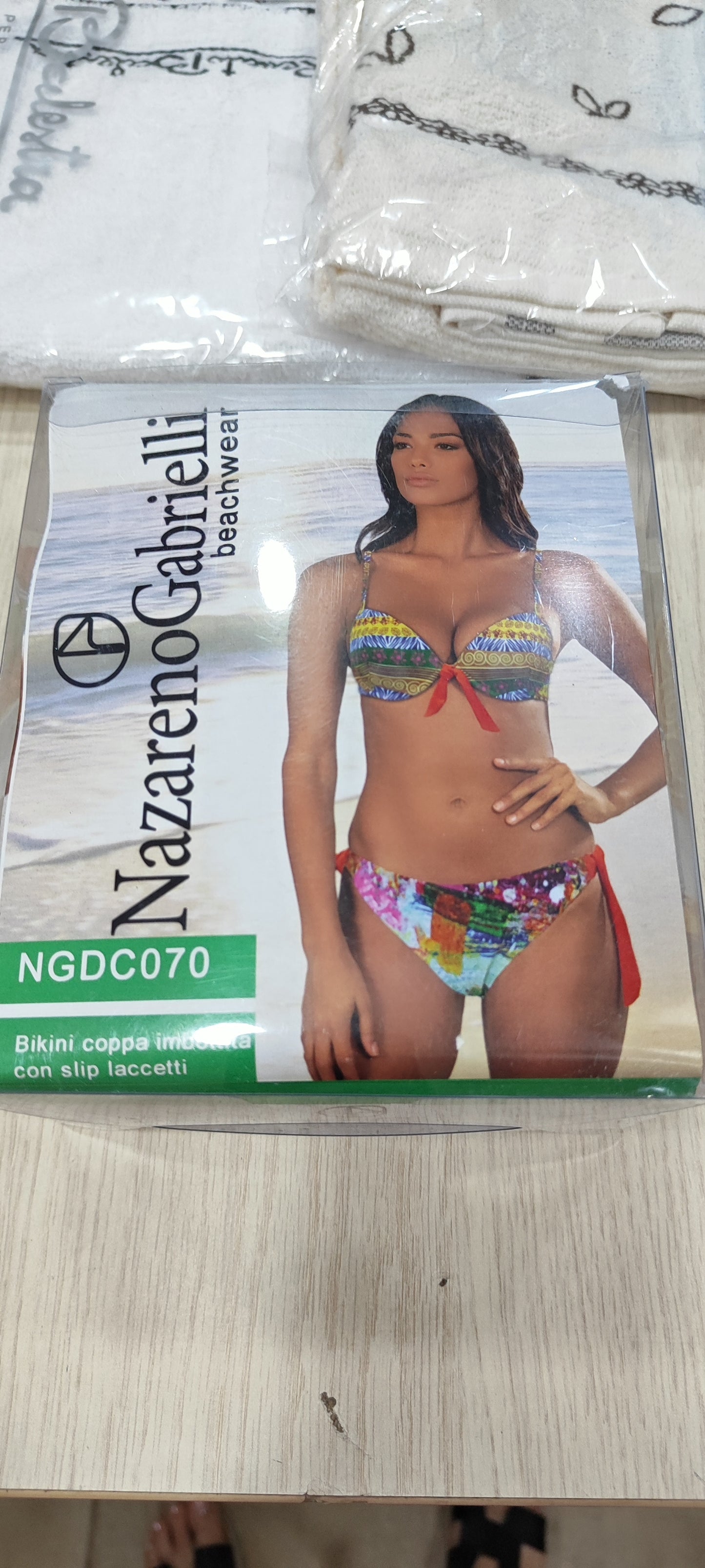 Costumi firmati donna a 4 euro