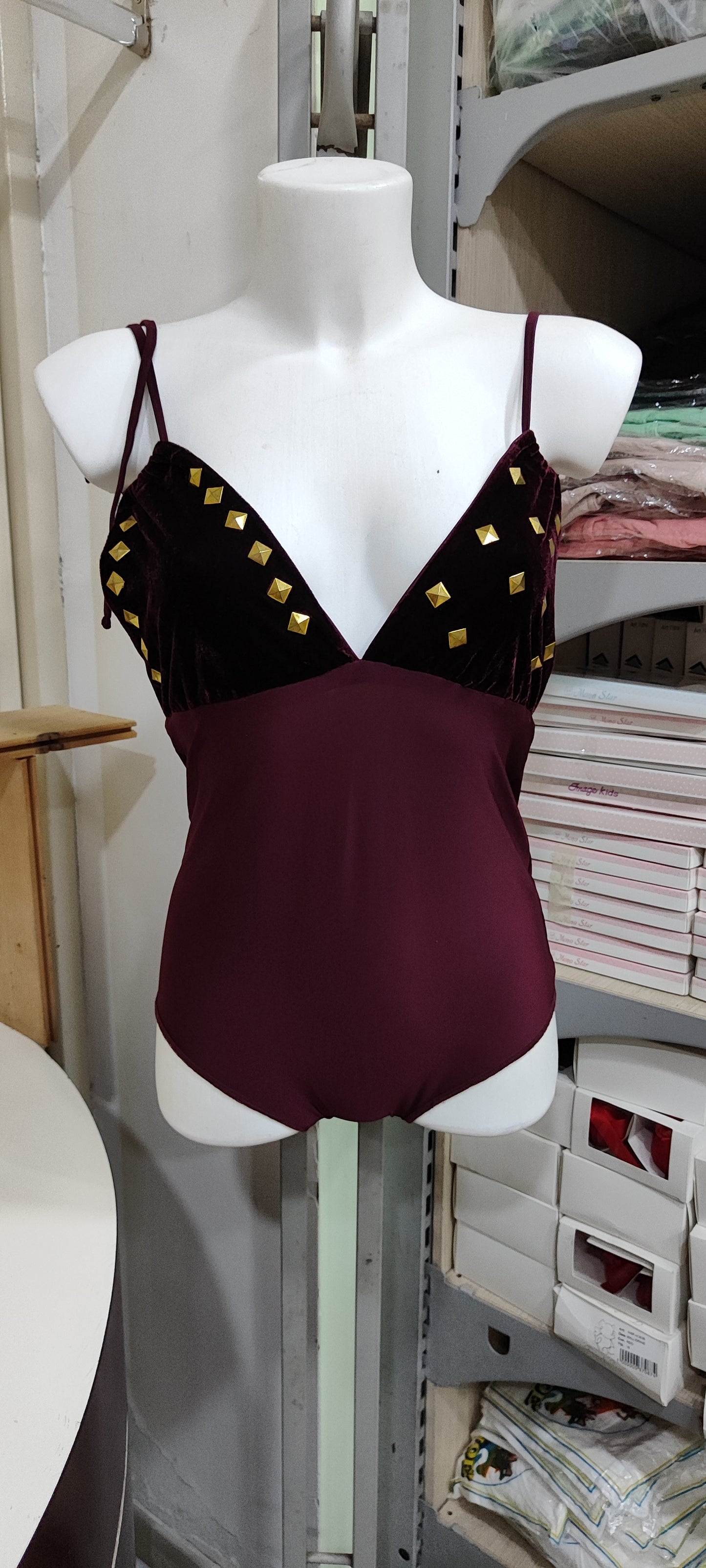Costumi donna firmati a 5 euro