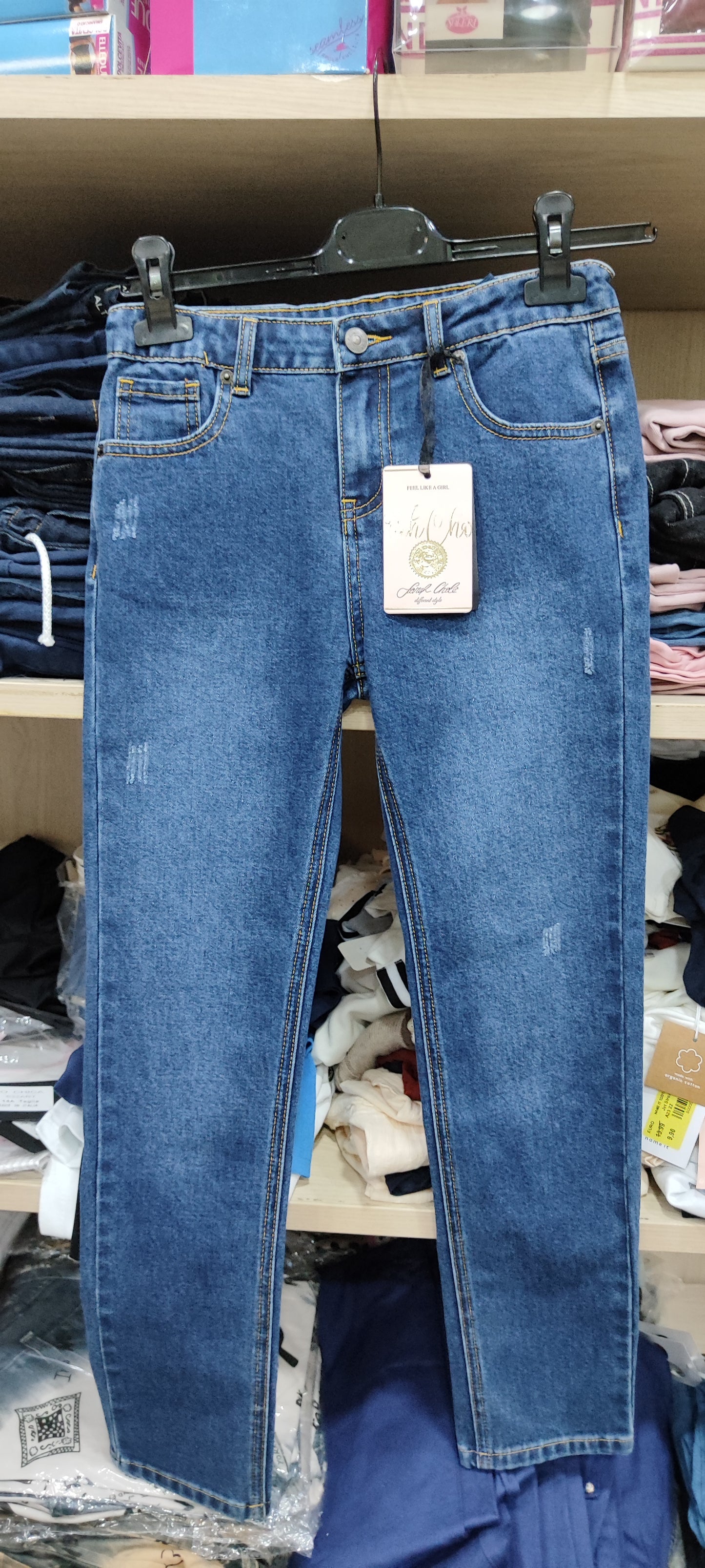 Jeans bimbi a 5 euro firmato