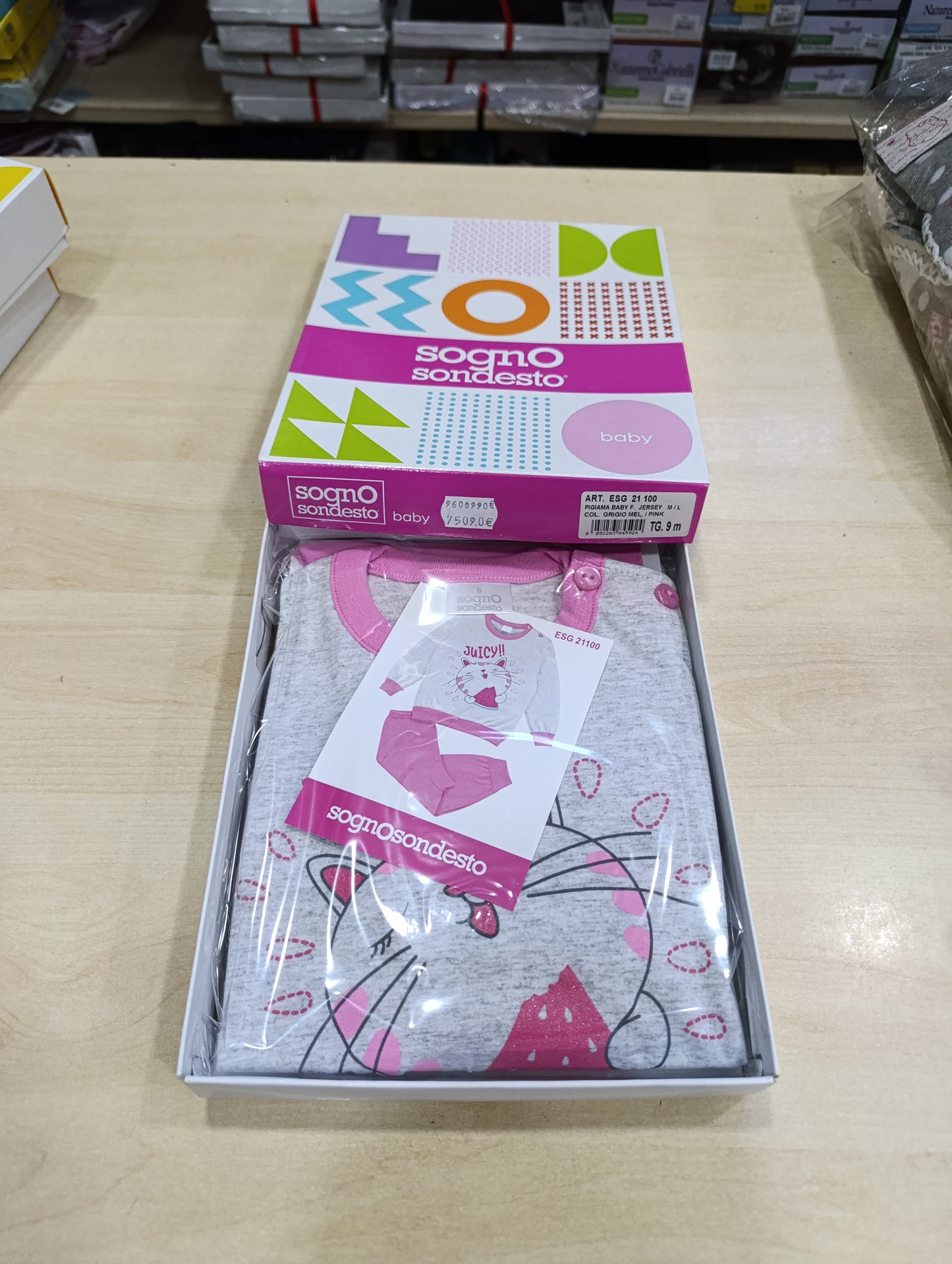 Pigiama bimbi cotone manica lunga a 4 euro