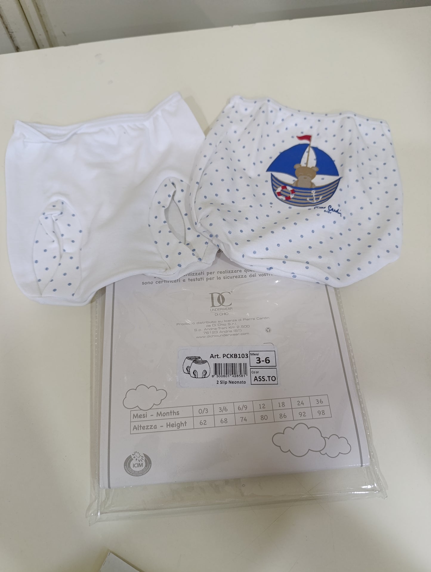 Mutandine neonati pierre cardine 5 euro a confezione