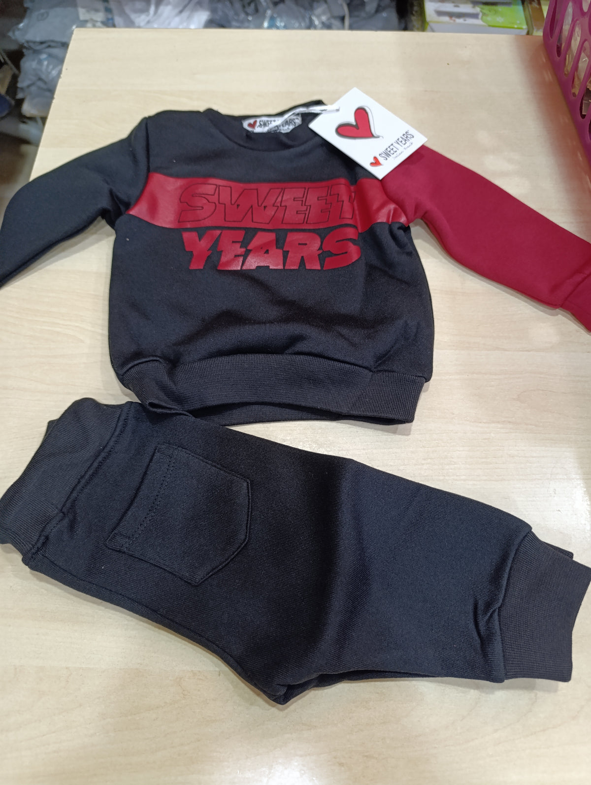 Tute neonati a 4 euro