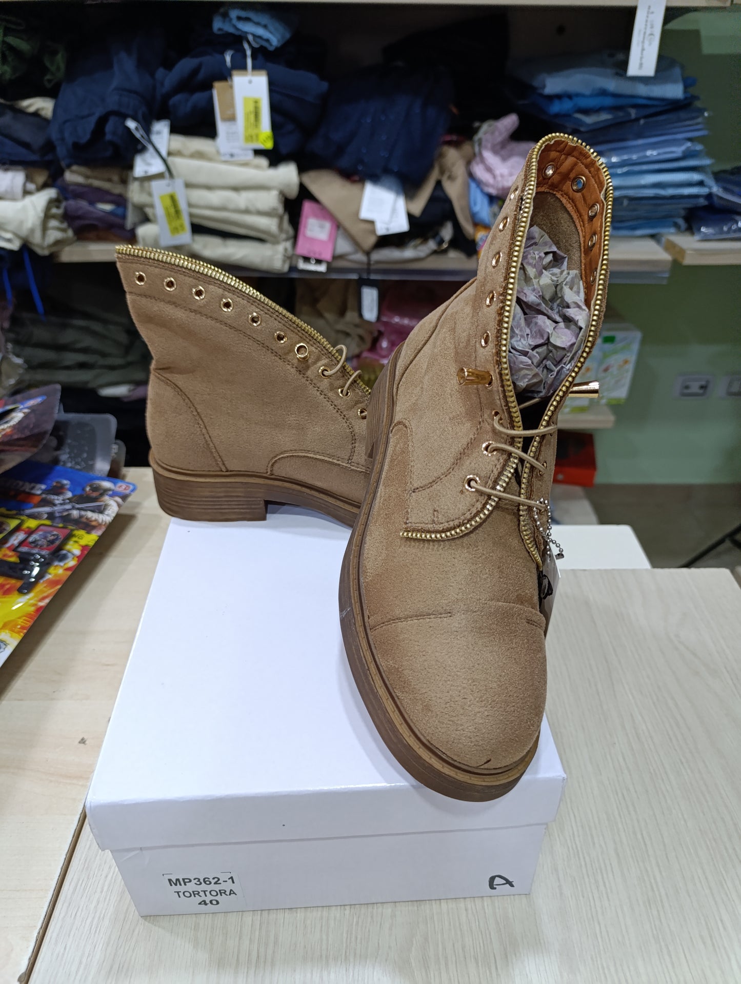 Scarpe stivali donna a 3,00
