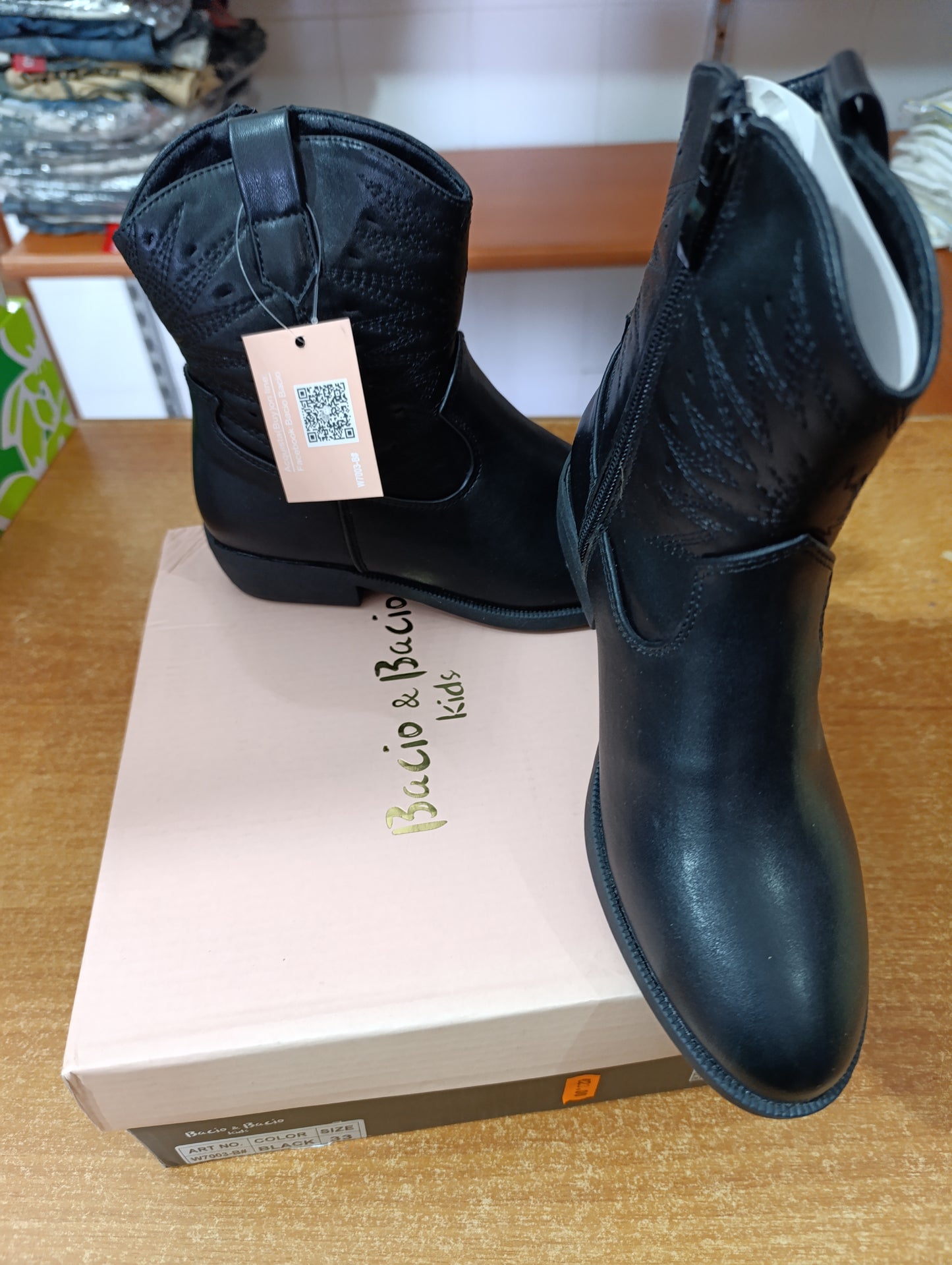 Scarpe stivali donna a 3,00