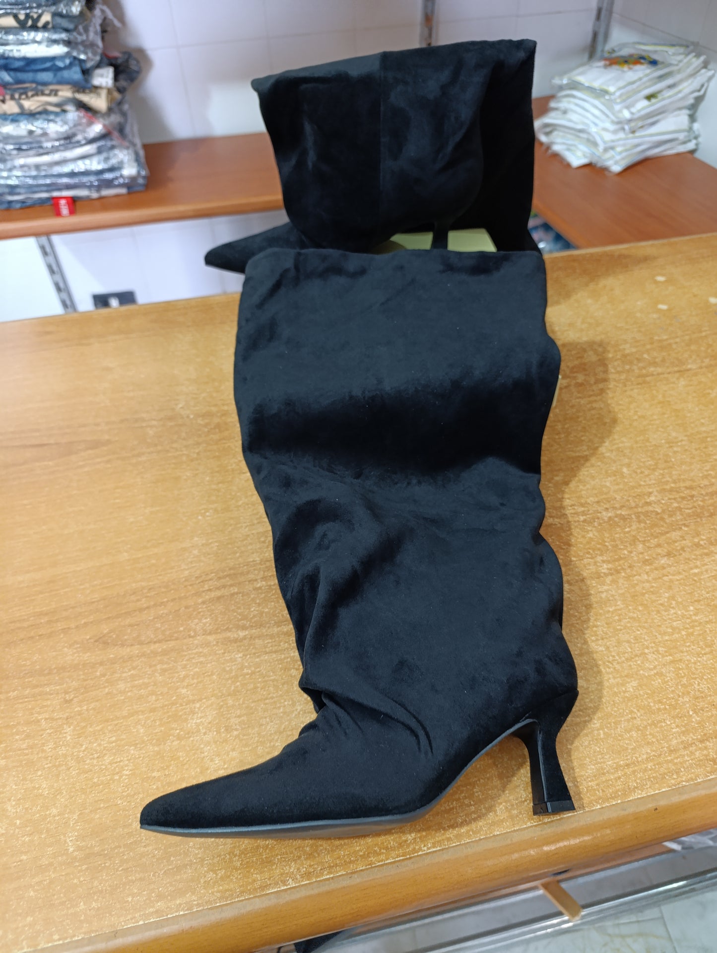 Scarpe stivali donna a 3,00