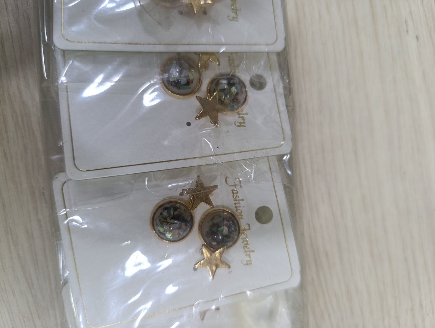 Offerta orecchini a 0,30 centesimi al paio