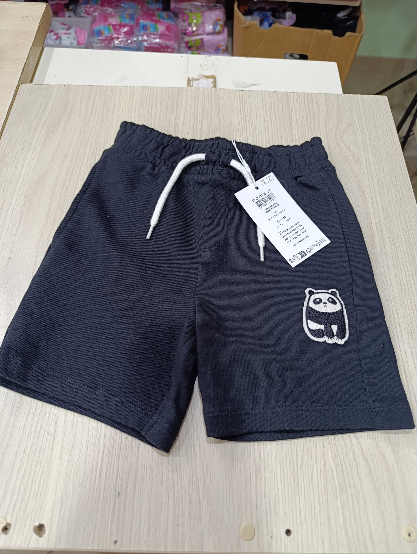 Pantaloncini bambini a 2,50