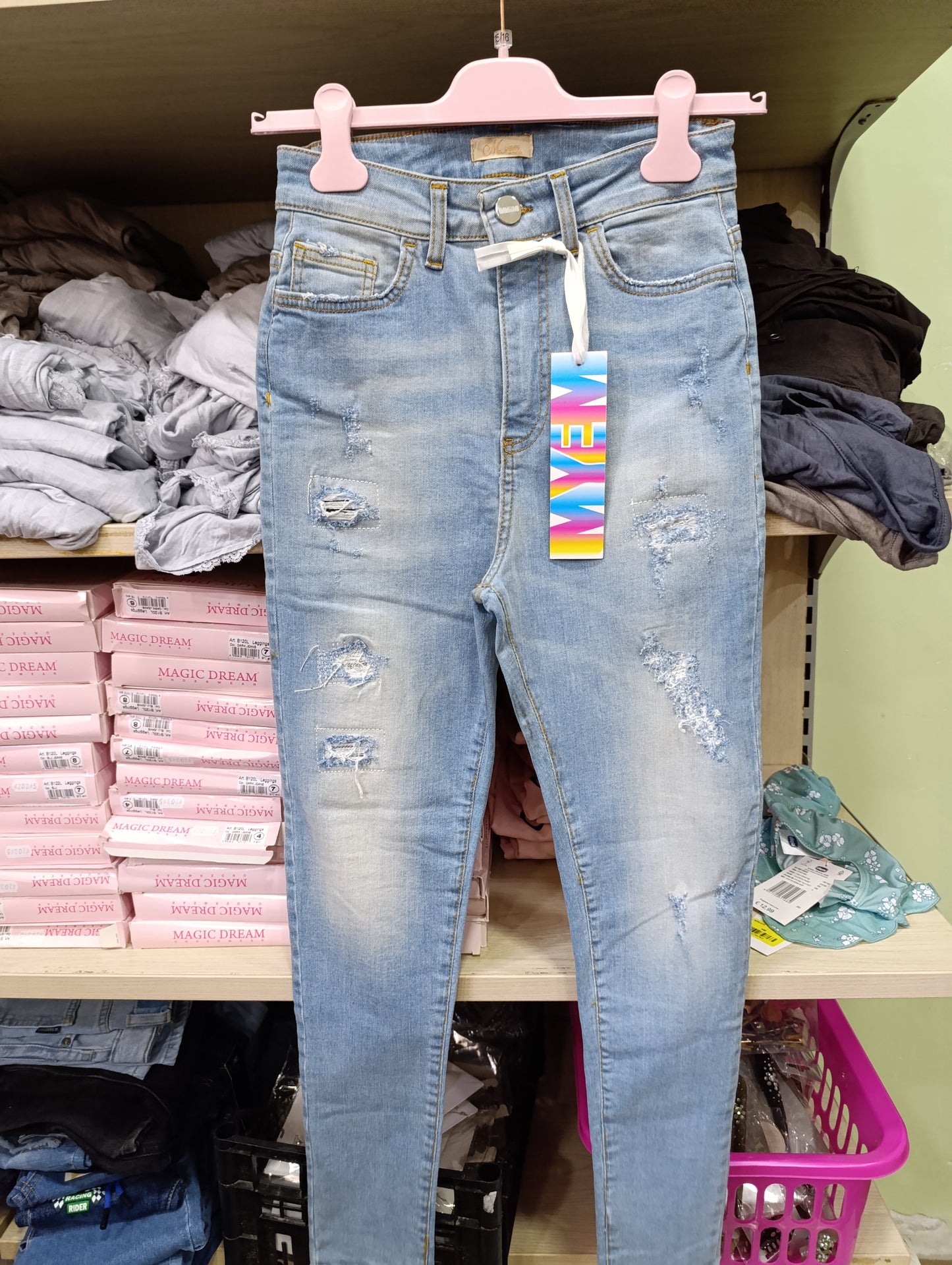 Jeans e pantaloni donna firmati a 4,50 euro