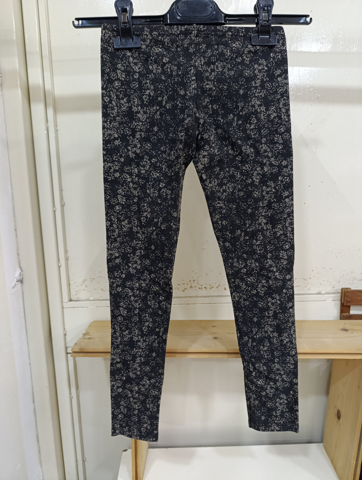 Leggings Bimba 7-8 Anni Fantasia Floreale Nero Beige - Elasticizzati e Comodi