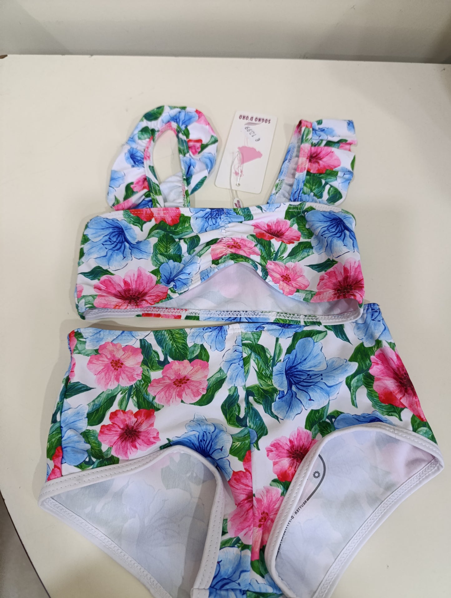 Costumi bimbi vari marchi  a 2,50 euro