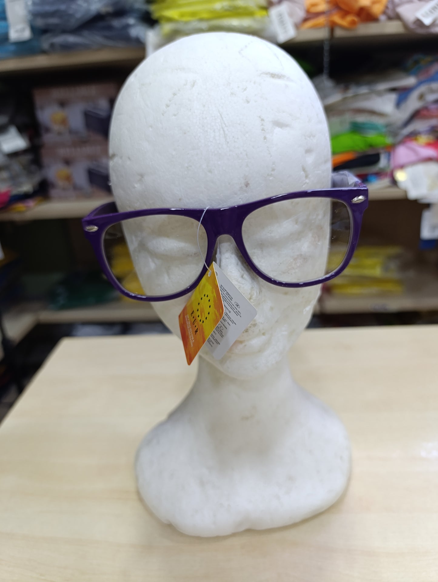 Occhiali da sole uomo donna a stock a 0,50