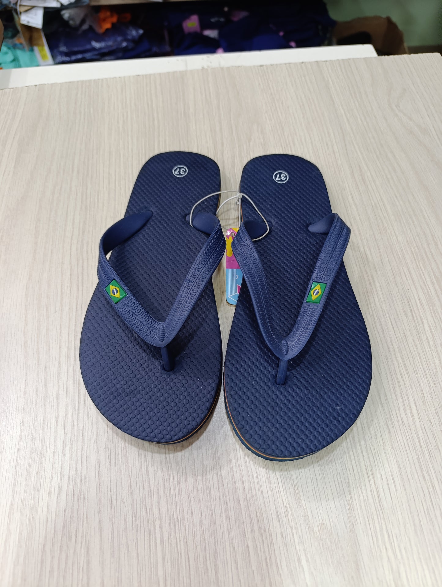 Pantofole uomo donna misti a 1 euro