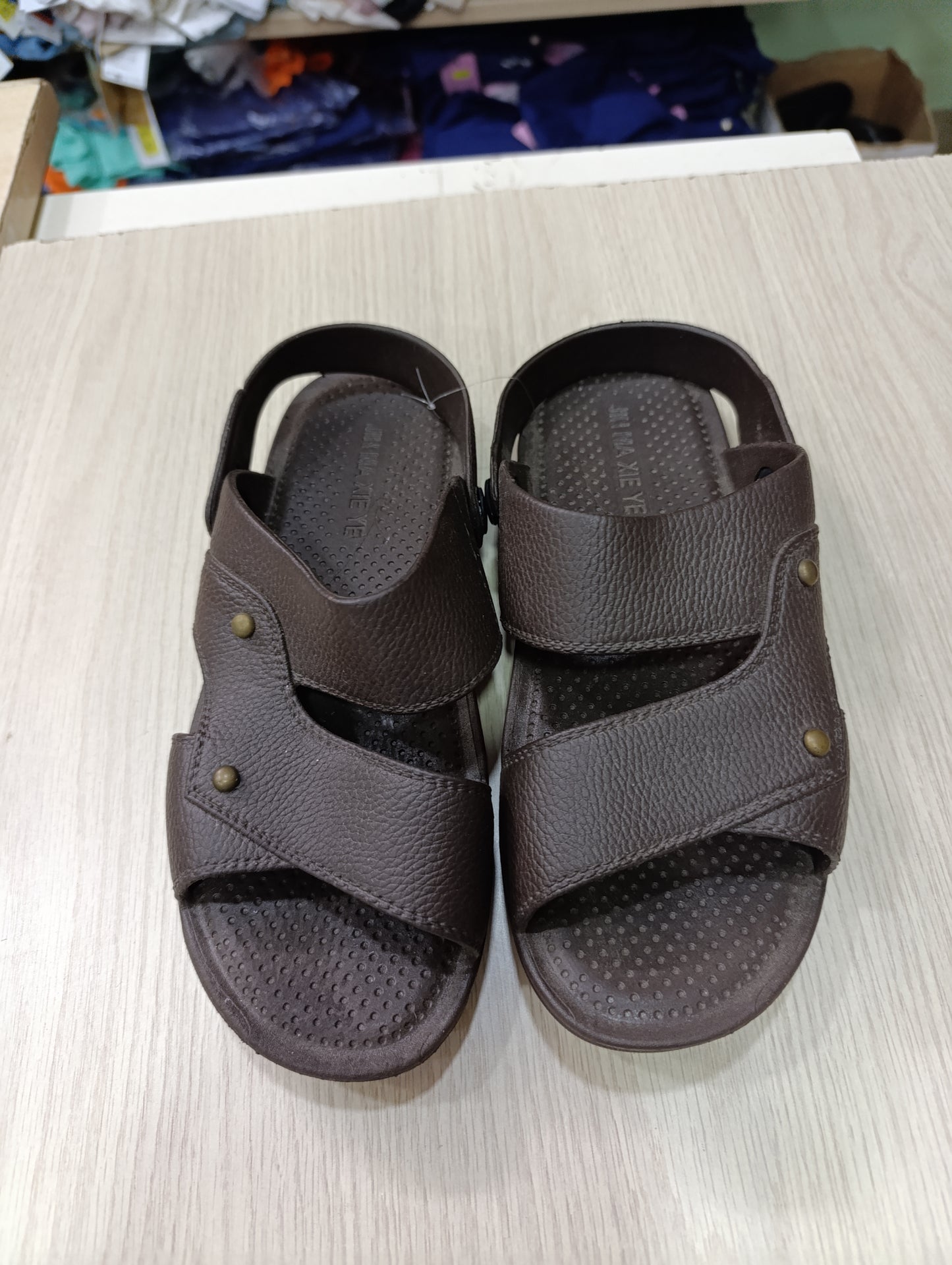 Pantofole uomo donna misti a 1 euro