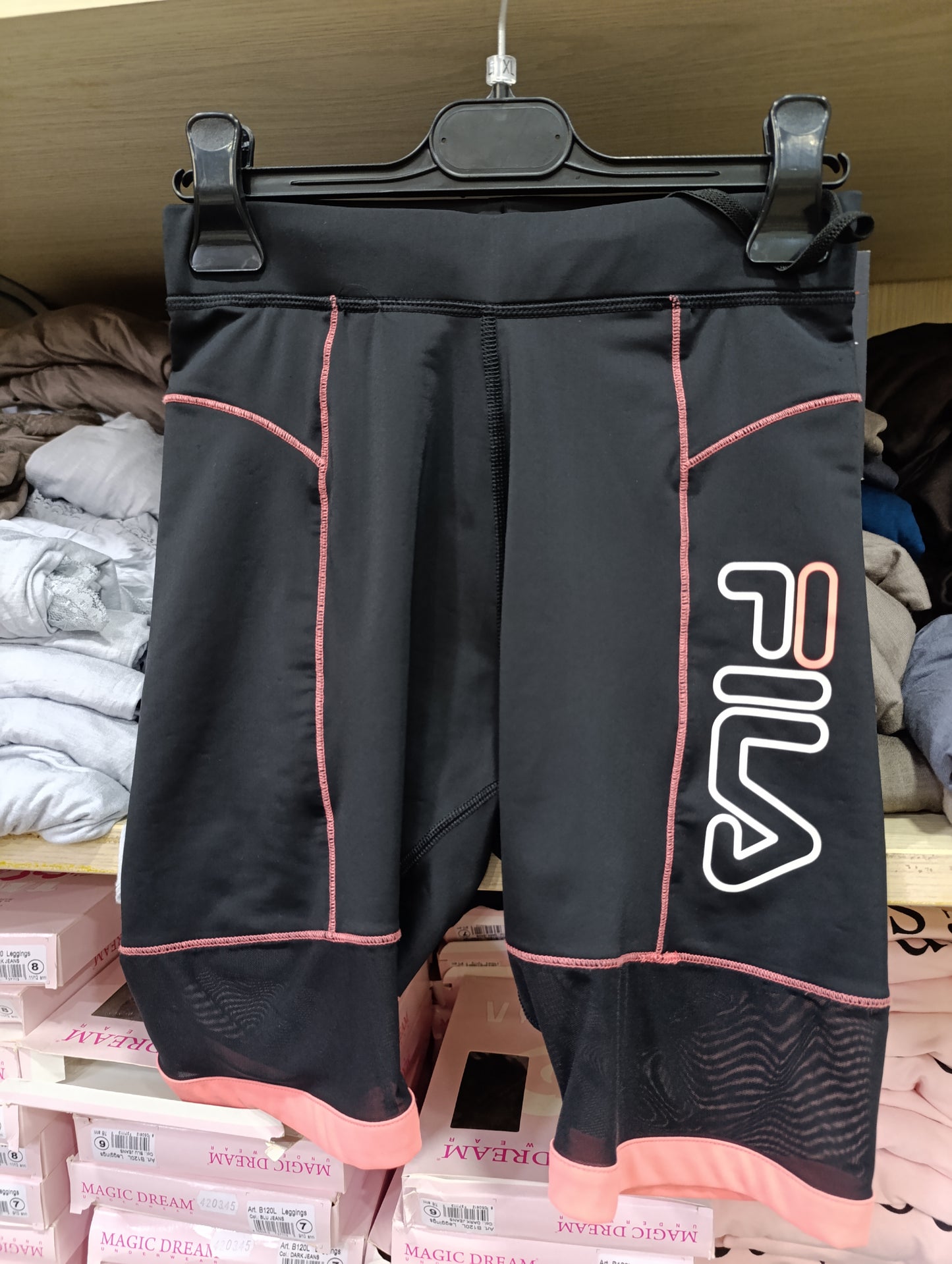 Offerta abbigliamento donna firmato a 5 euro
