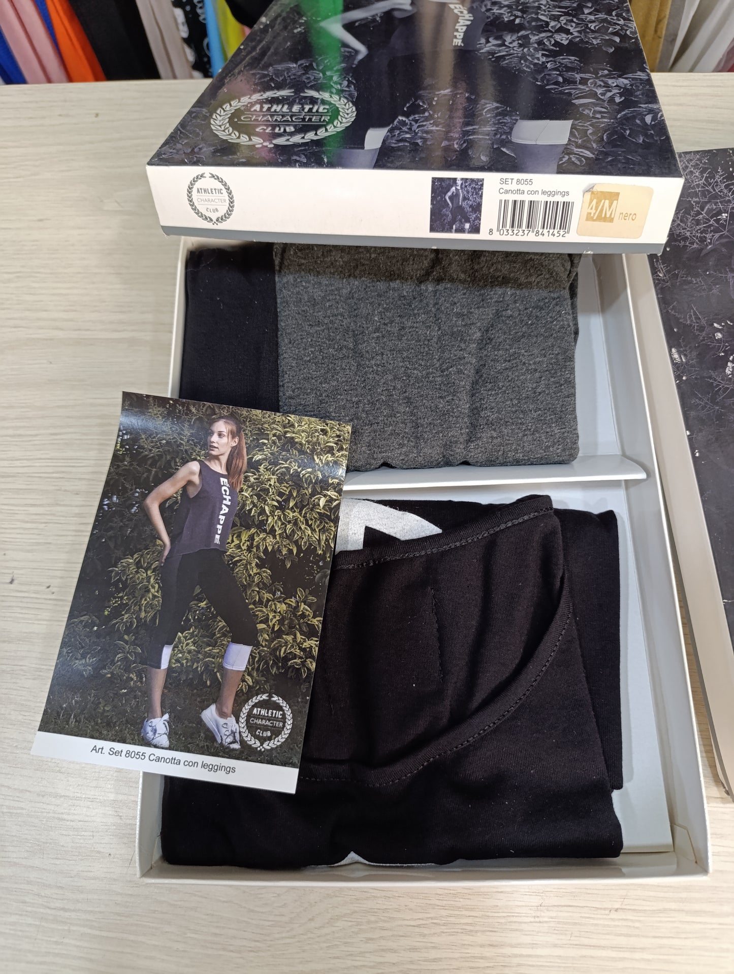 Completo ragazza sport a 5 euro