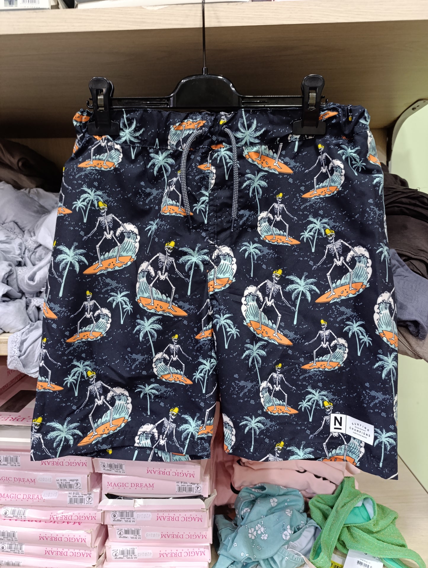 Costumi bimbi vari marchi  a 2,50 euro