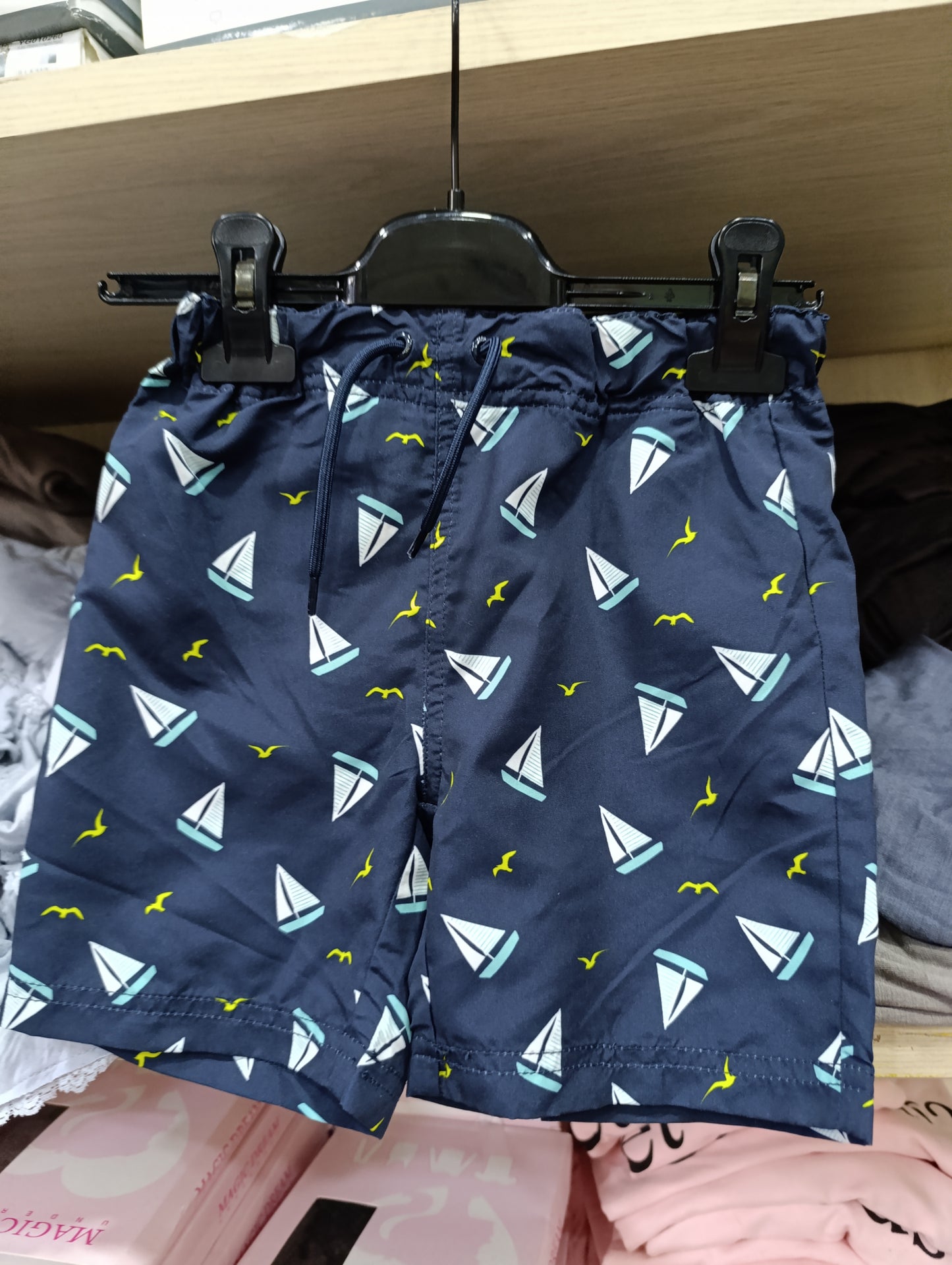 Costumi bimbi vari marchi  a 2,50 euro