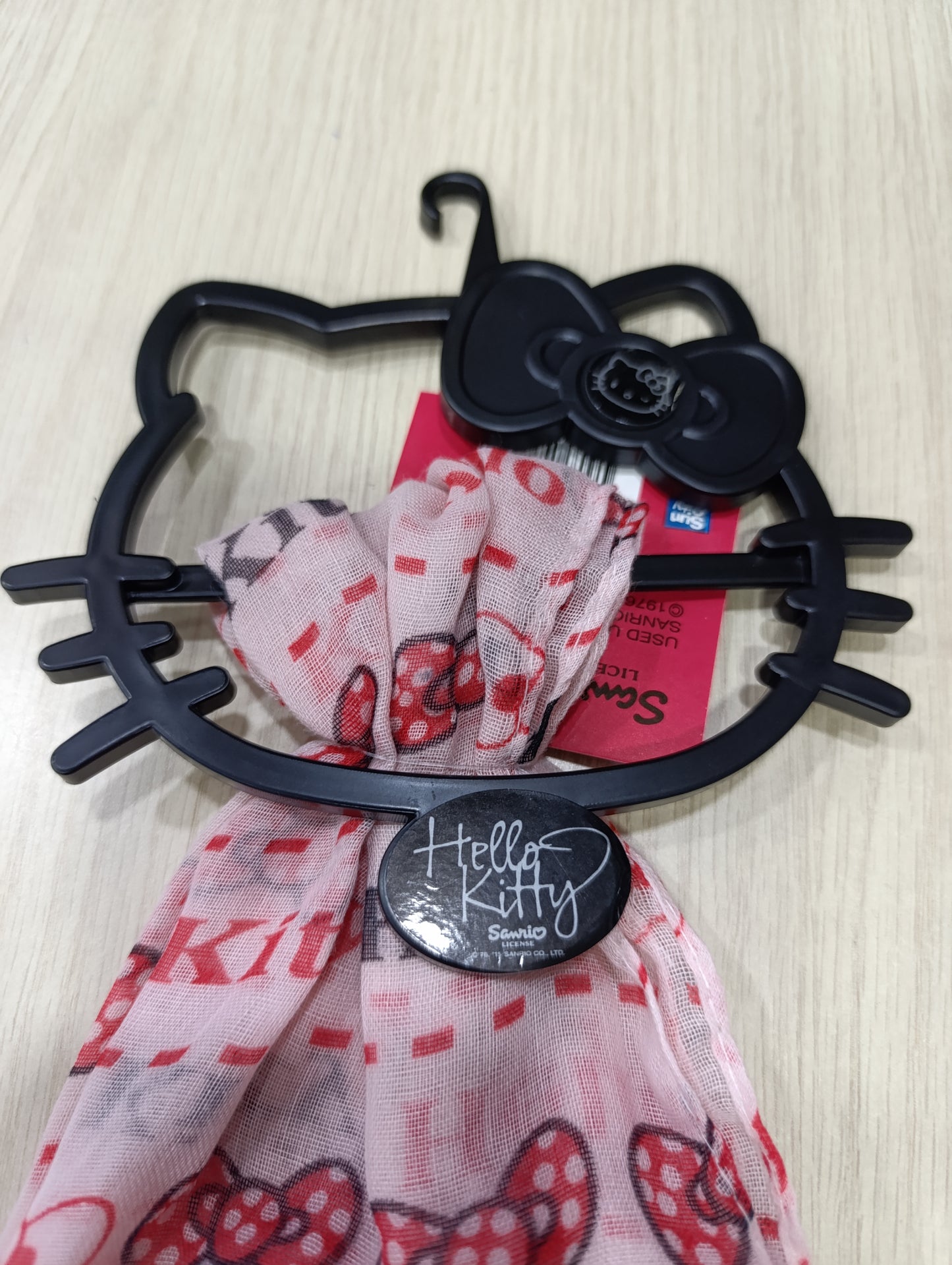 Offertissima Foulard ragazza Hello Kitty a 1,50