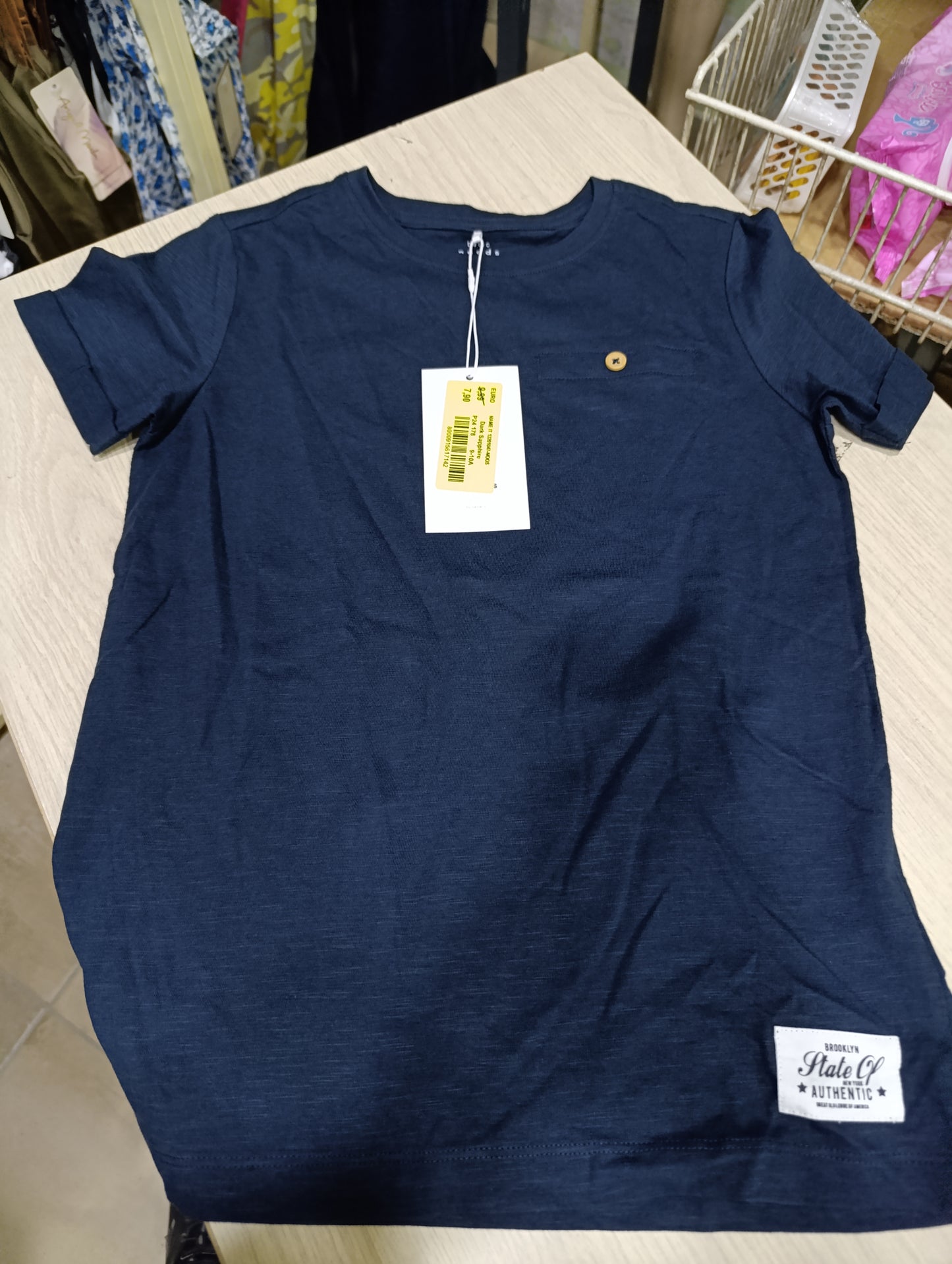 T-shirt bimbi firmate  name.it a 3 euro