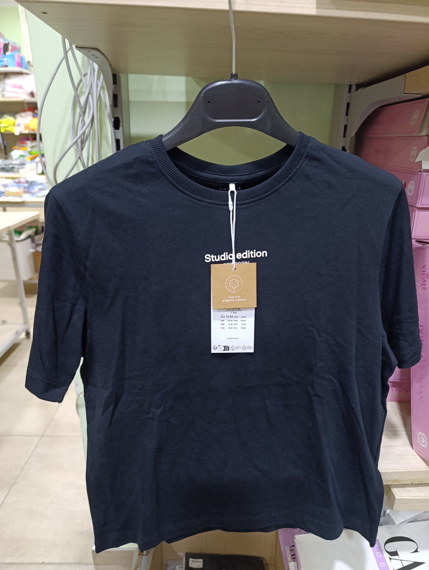 T-shirt bimbi firmate  name.it a 3 euro