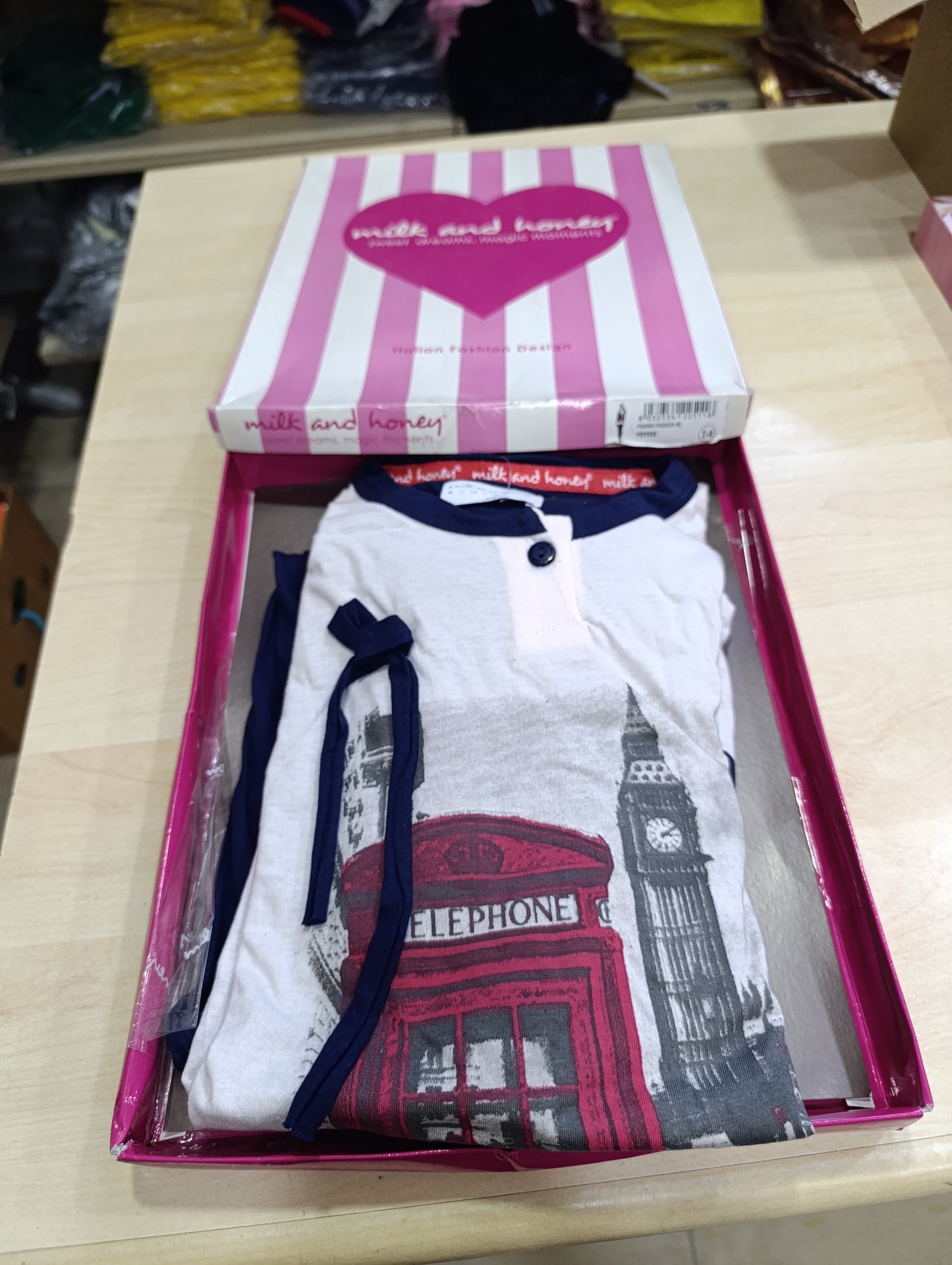 Offerta Pigiama bimbi cotone manica lunga e gamba lunga a 3,50