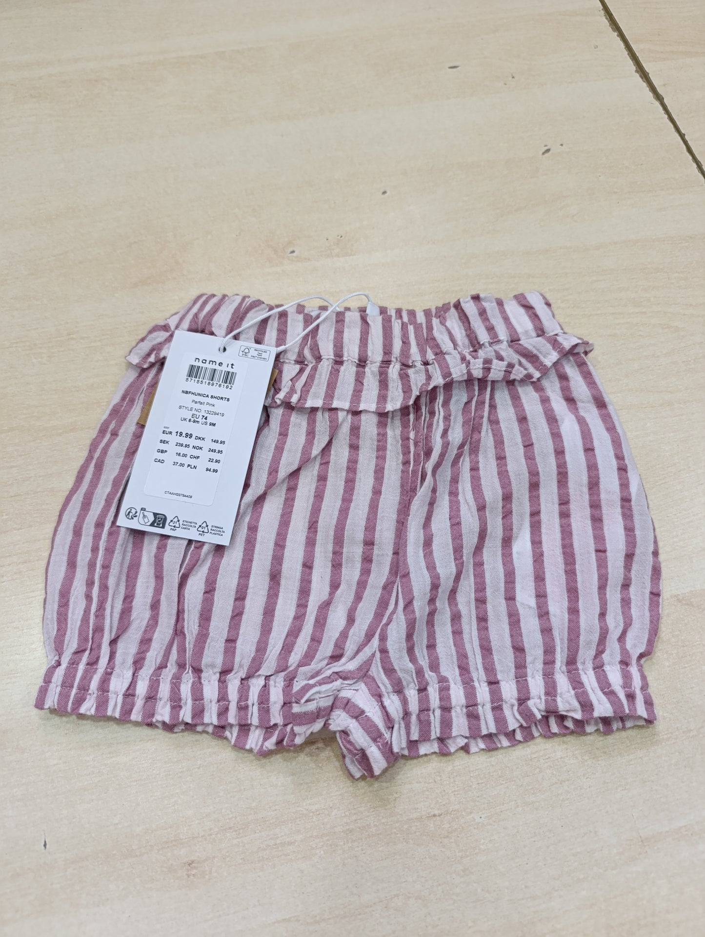 pantaloncini  e gonne bimbi 2 euro
