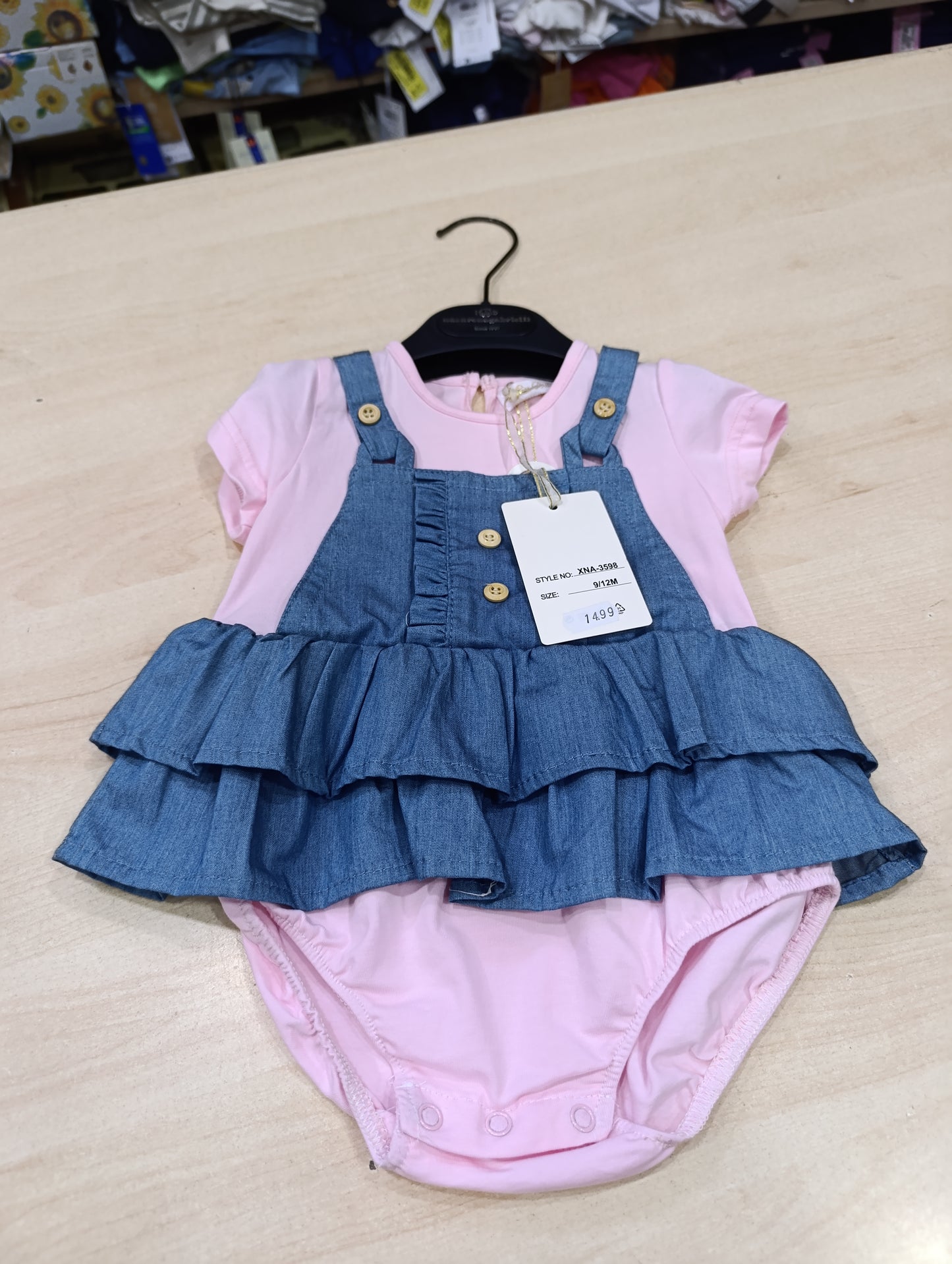 Completi e vestitini bimbi  a 4,50
