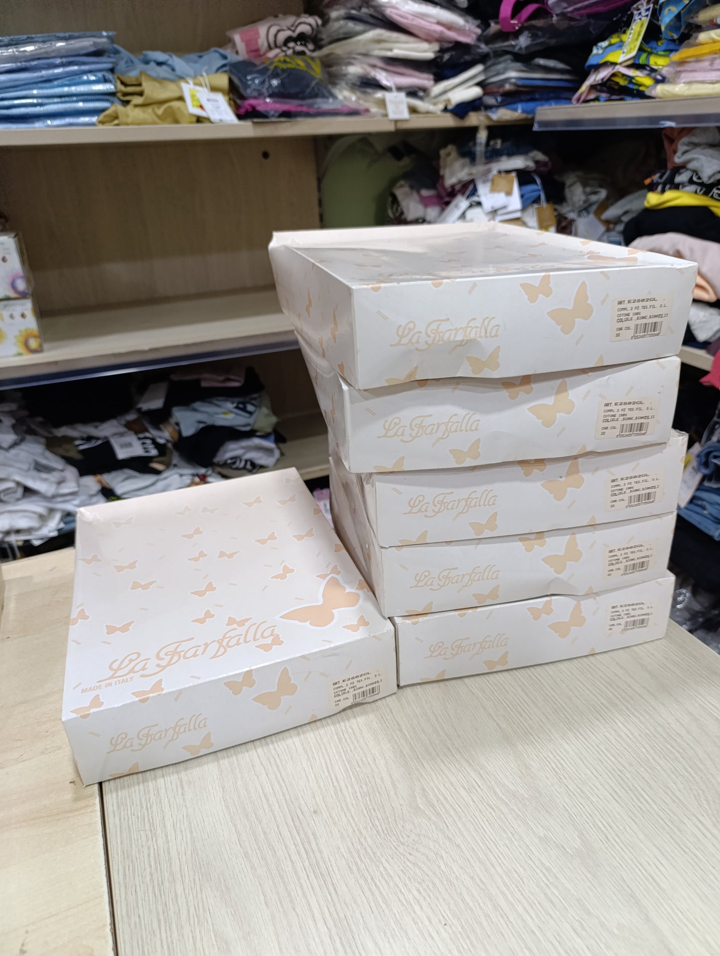 Completo bimbo 3 pezzi maschietto a 5 euro