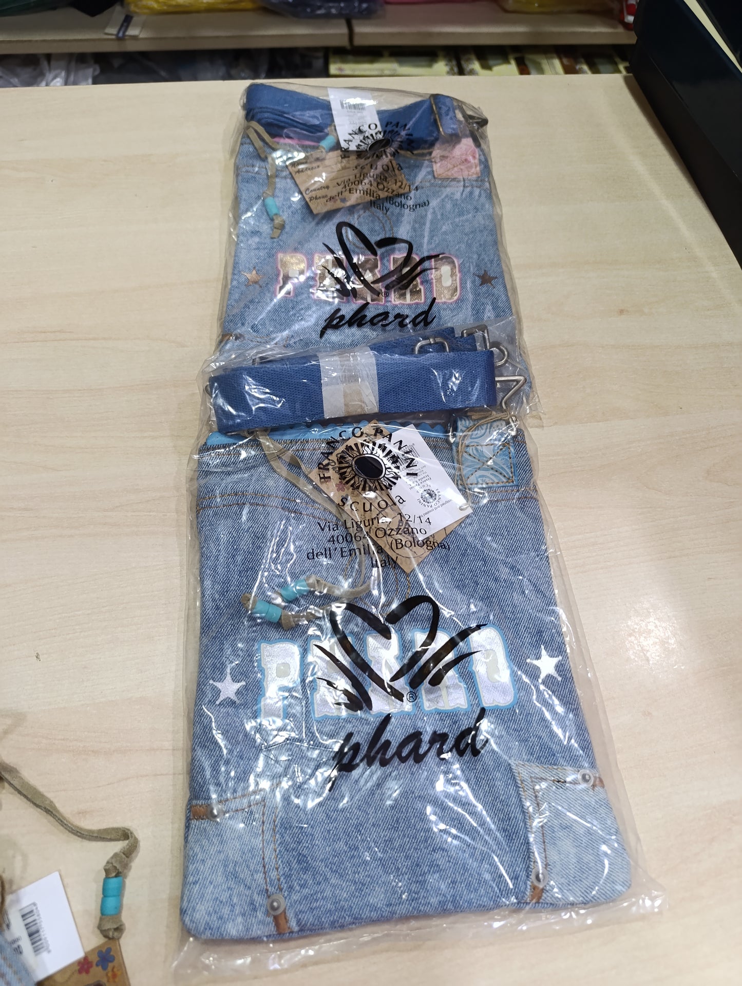borse ragazza phard a 2 euro