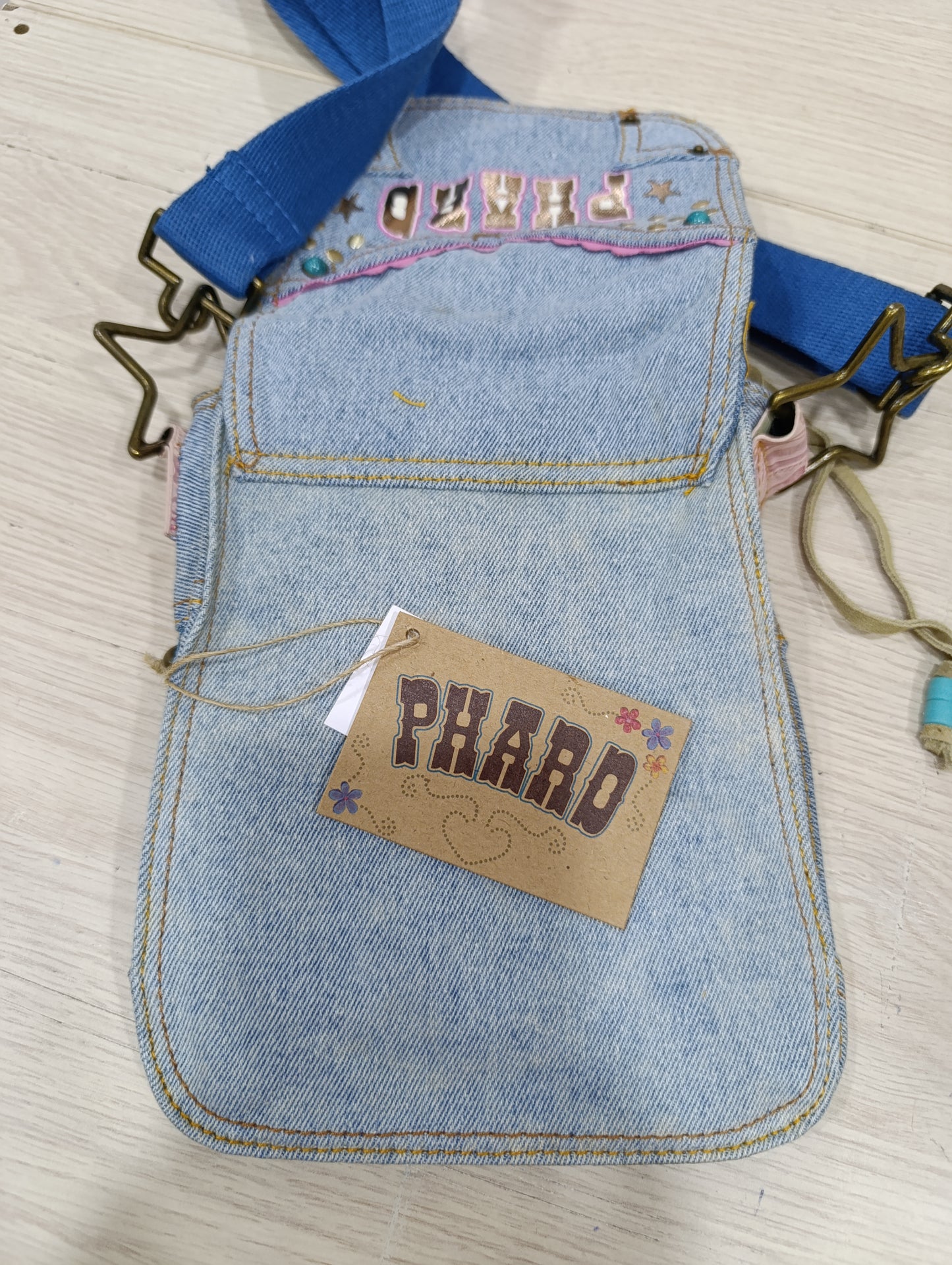 borse ragazza phard a 2 euro