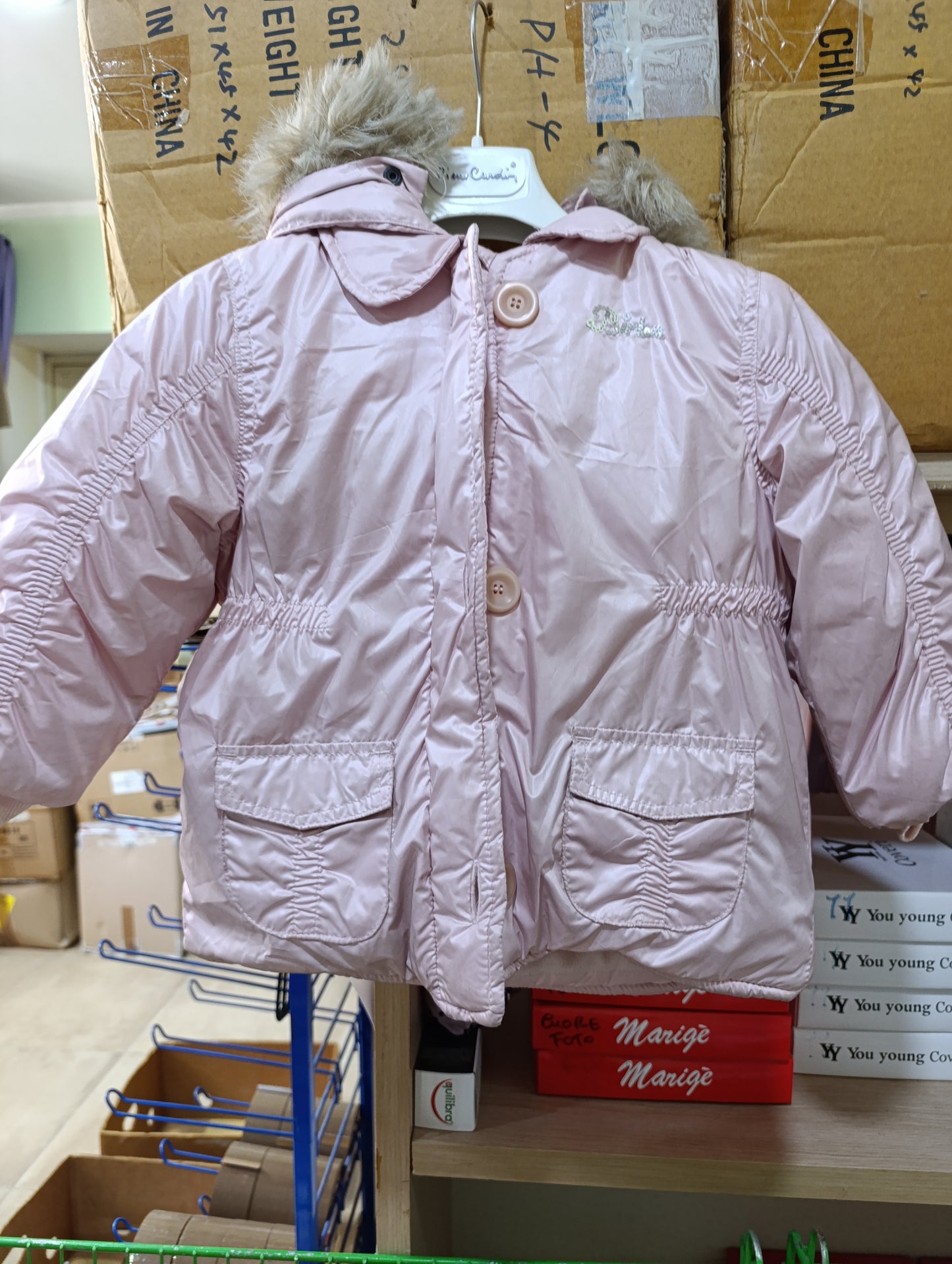 Giubbini bimbi a 6 euro