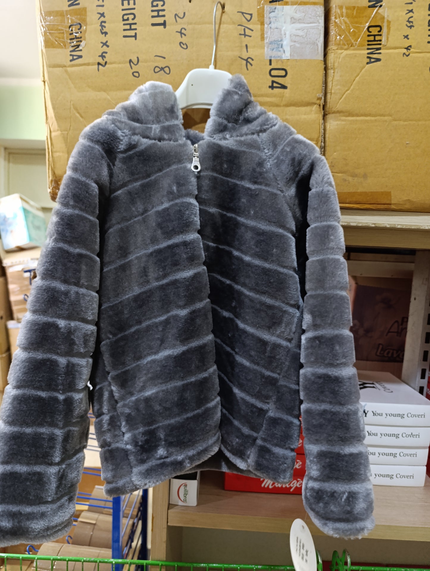 Giubbini bimbi a 6 euro