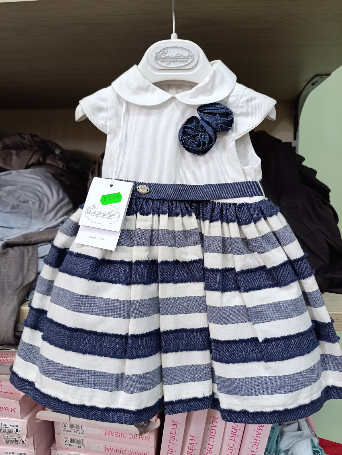 Abiti cerimoni bimbo bimba misti maschio e femmina  10 euro