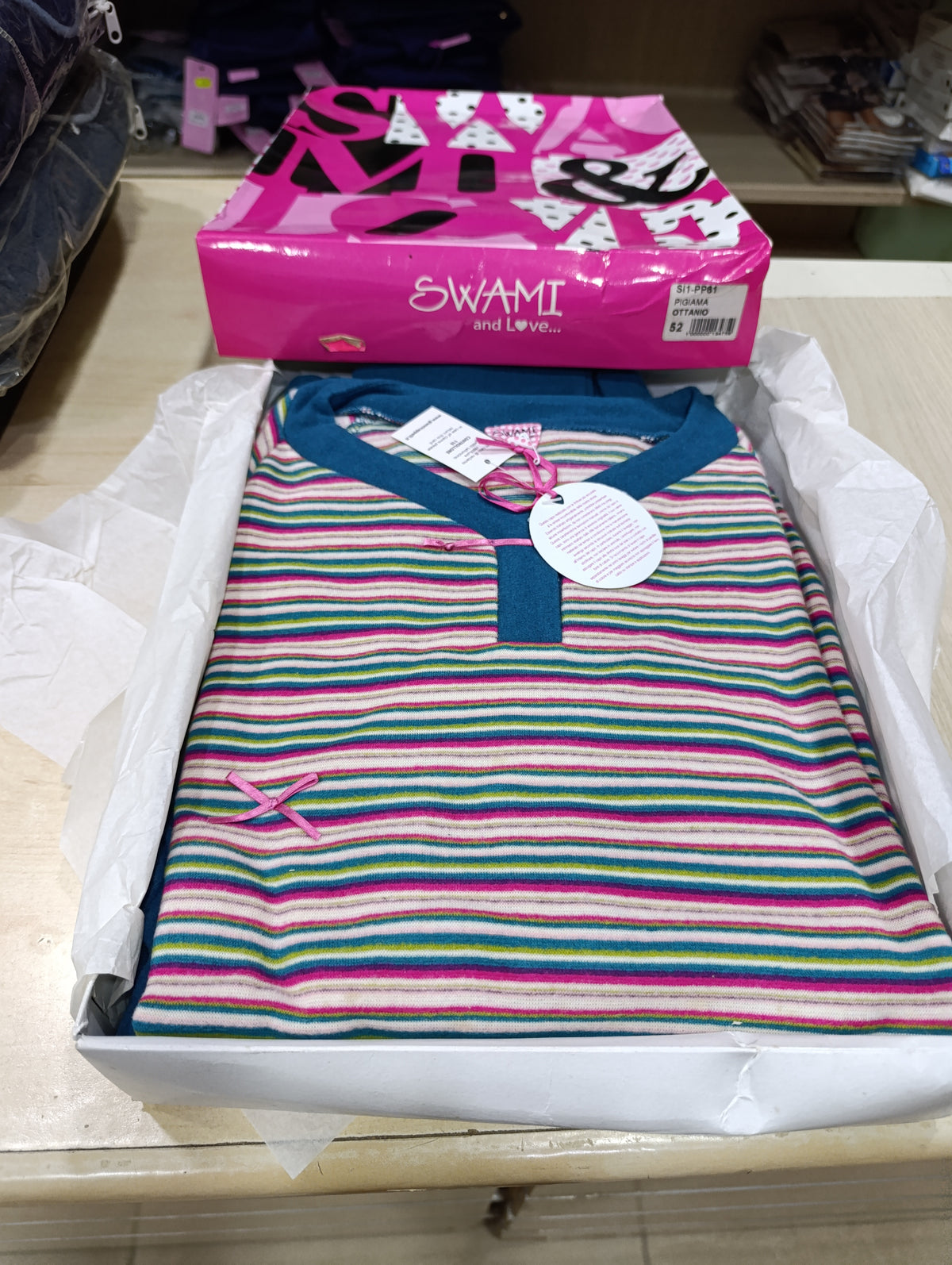 Offerta pigiama vestaglie e camicie da notte donna a 4 euro